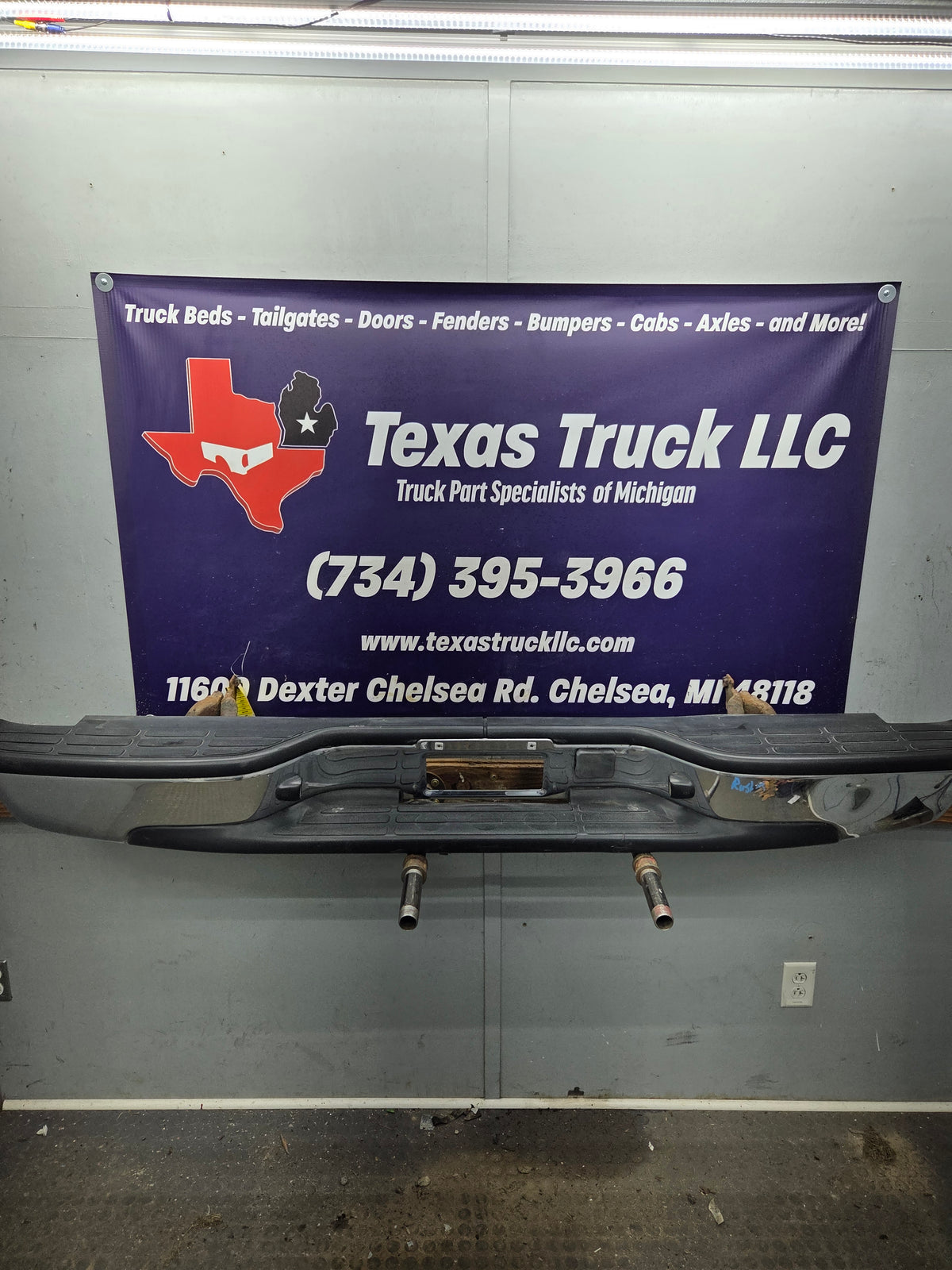 1999-2007 Chevrolet Silverado / GMC Sierra 1500 Rear Bumper