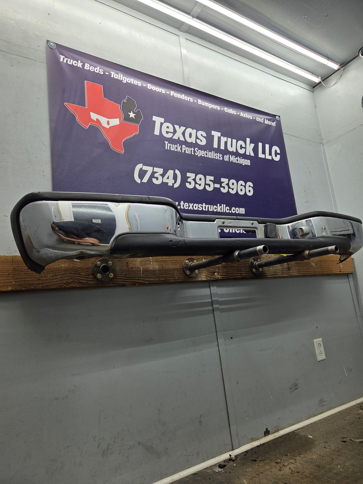 1999-2007 Chevrolet Silverado / GMC Sierra 1500 Rear Bumper