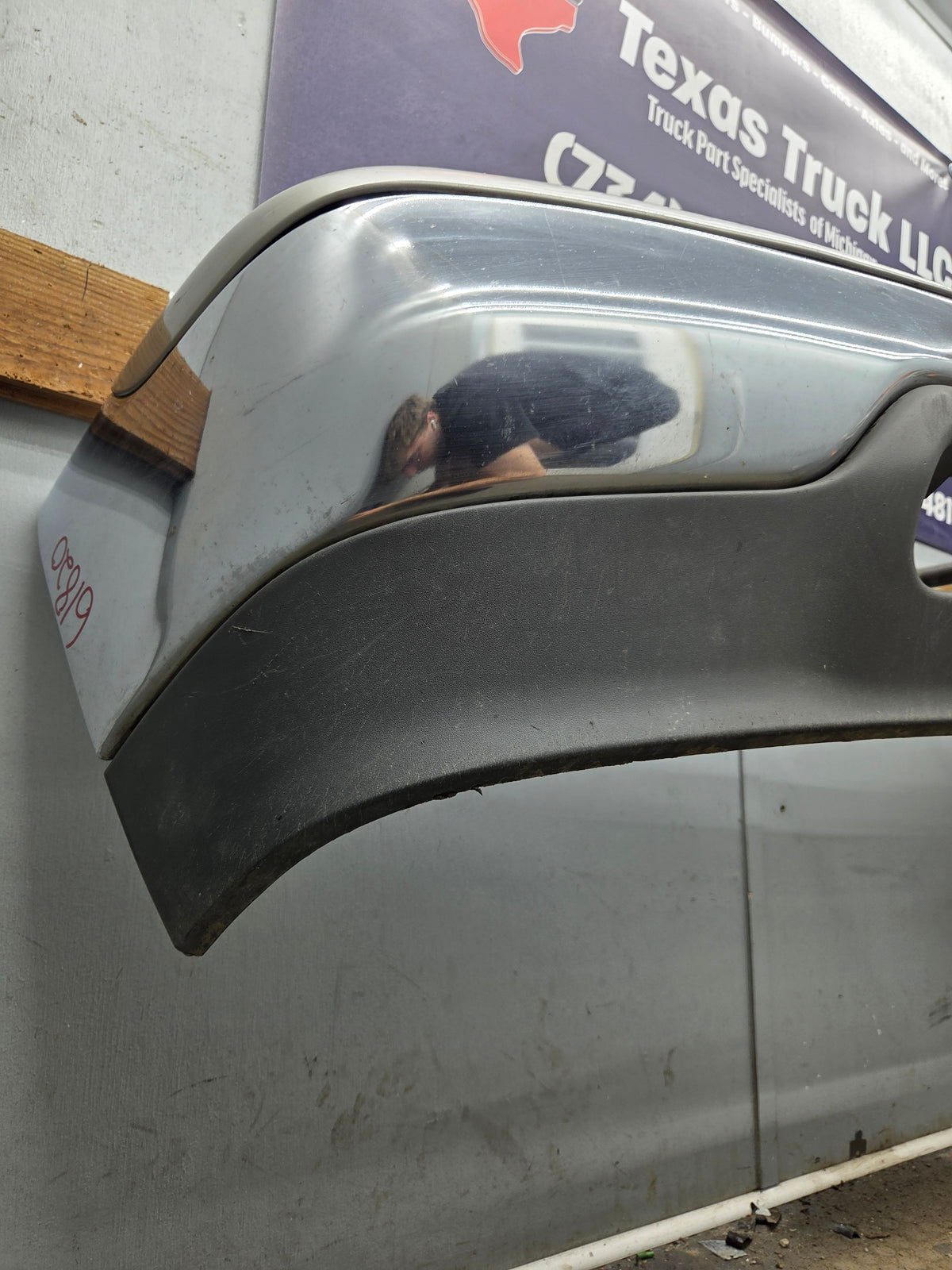 1999-2006 GMC Sierra Yukon 1500 Front Bumper - Chrome