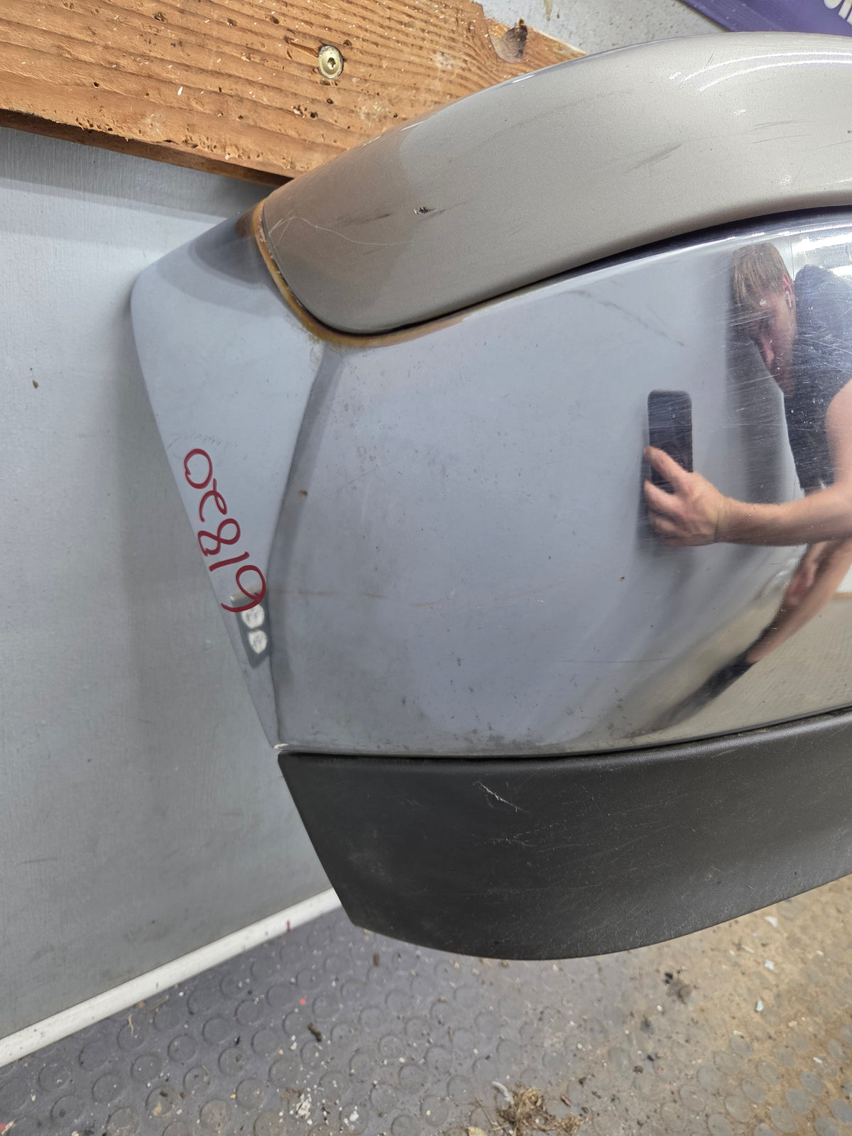 1999-2006 GMC Sierra Yukon 1500 Front Bumper - Chrome