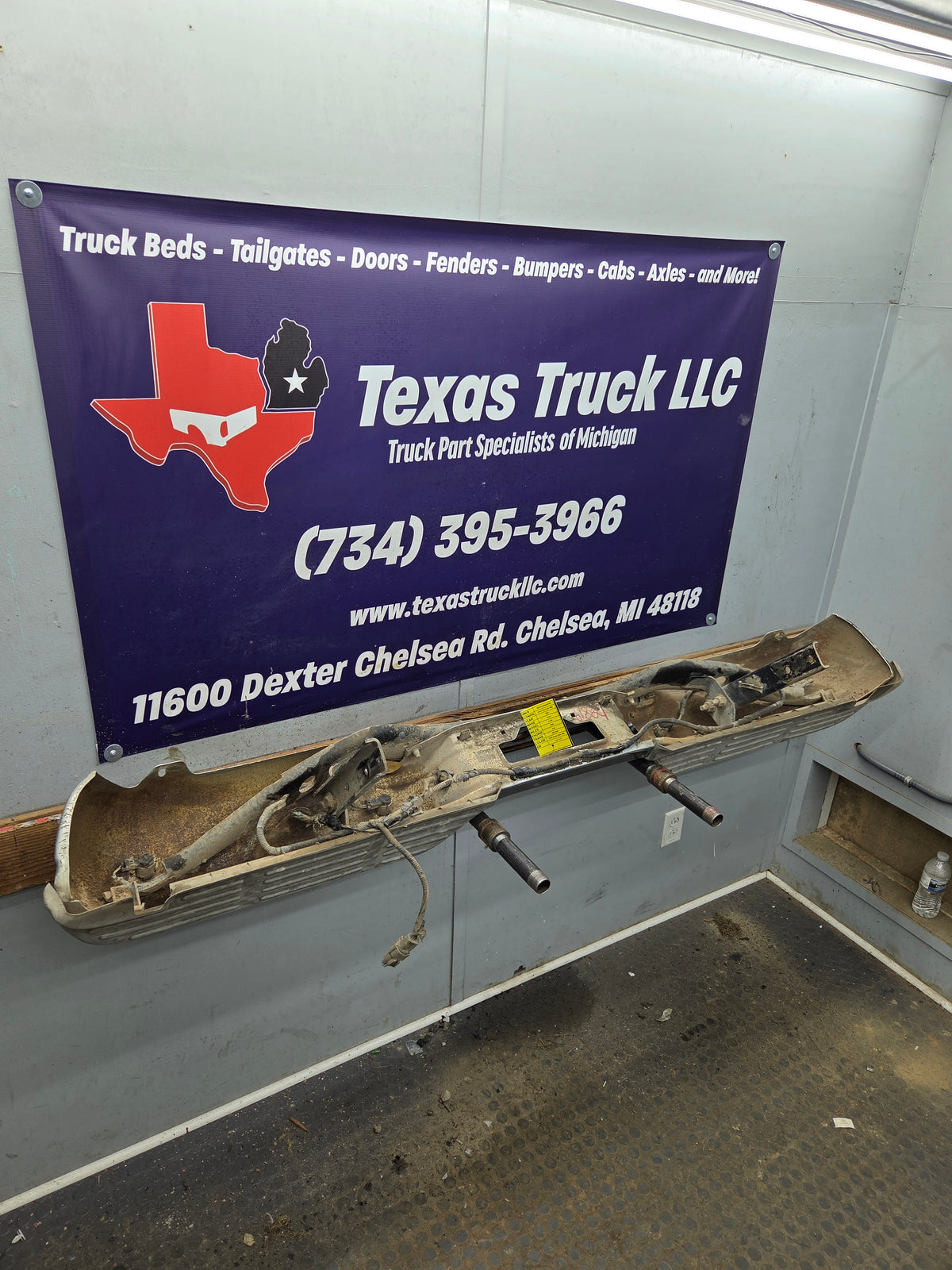 1999-2007 Ford Super Duty F250 F350 F450 F550 Rear Bumper