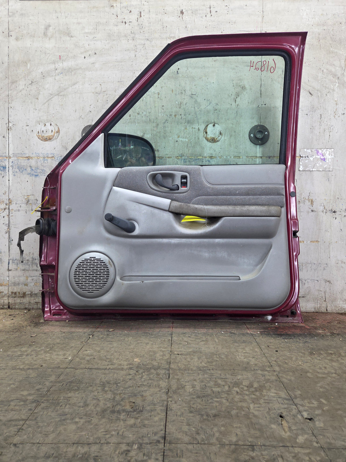 1994-2004 Chevrolet S10 / GMC Sonoma RH Passenger Side Front Door