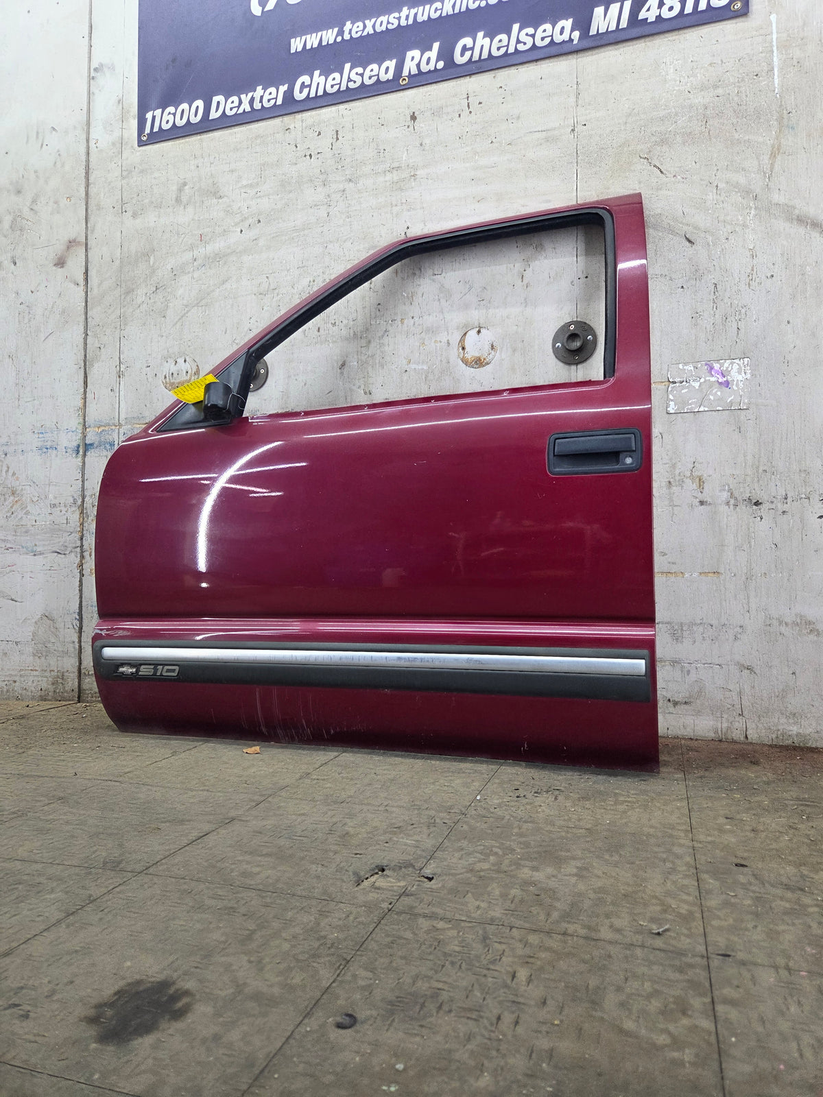 1994-2004 Chevrolet S10 / GMC Sonoma LH Driver Side Front Door