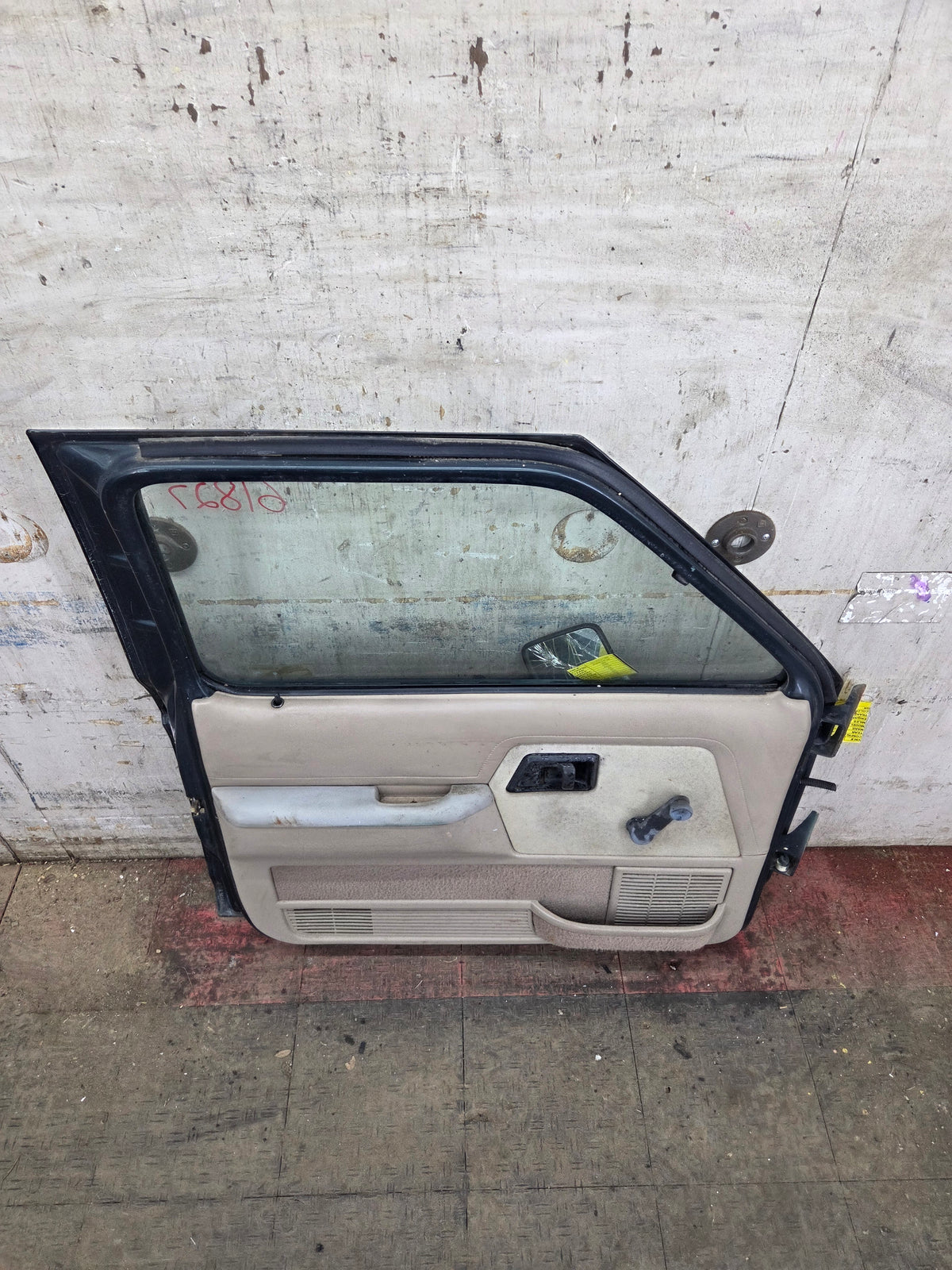 1989-1992 Ford Ranger Driver Side Front Left Hand Door