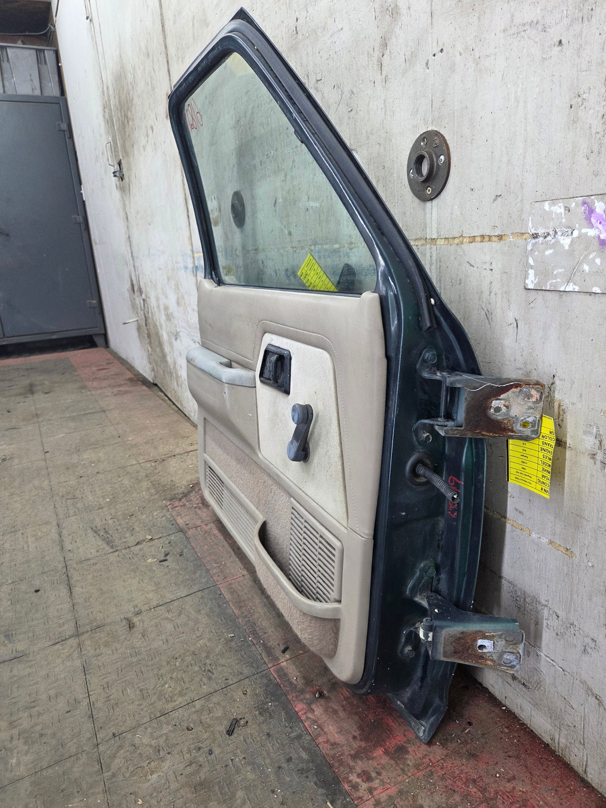 1989-1992 Ford Ranger Driver Side Front Left Hand Door