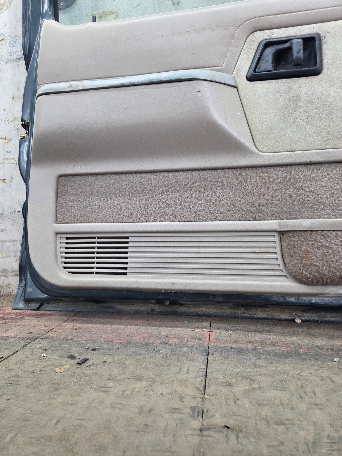 1989-1992 Ford Ranger Driver Side Front Left Hand Door