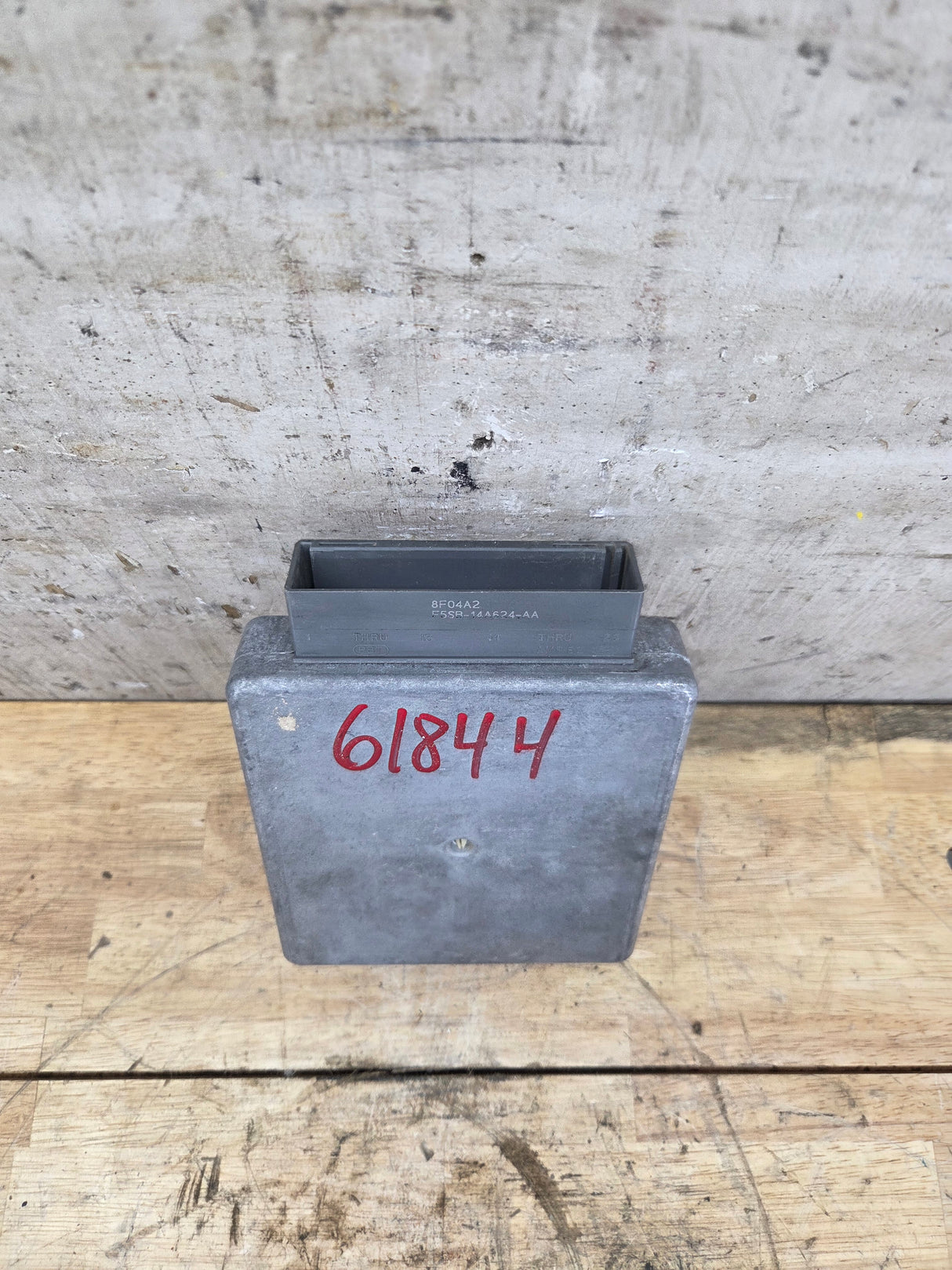 1999 Ford F250 F350 F450 F550 7.3L Powerstroke PCM XLE4 / F81F-12A650-BF