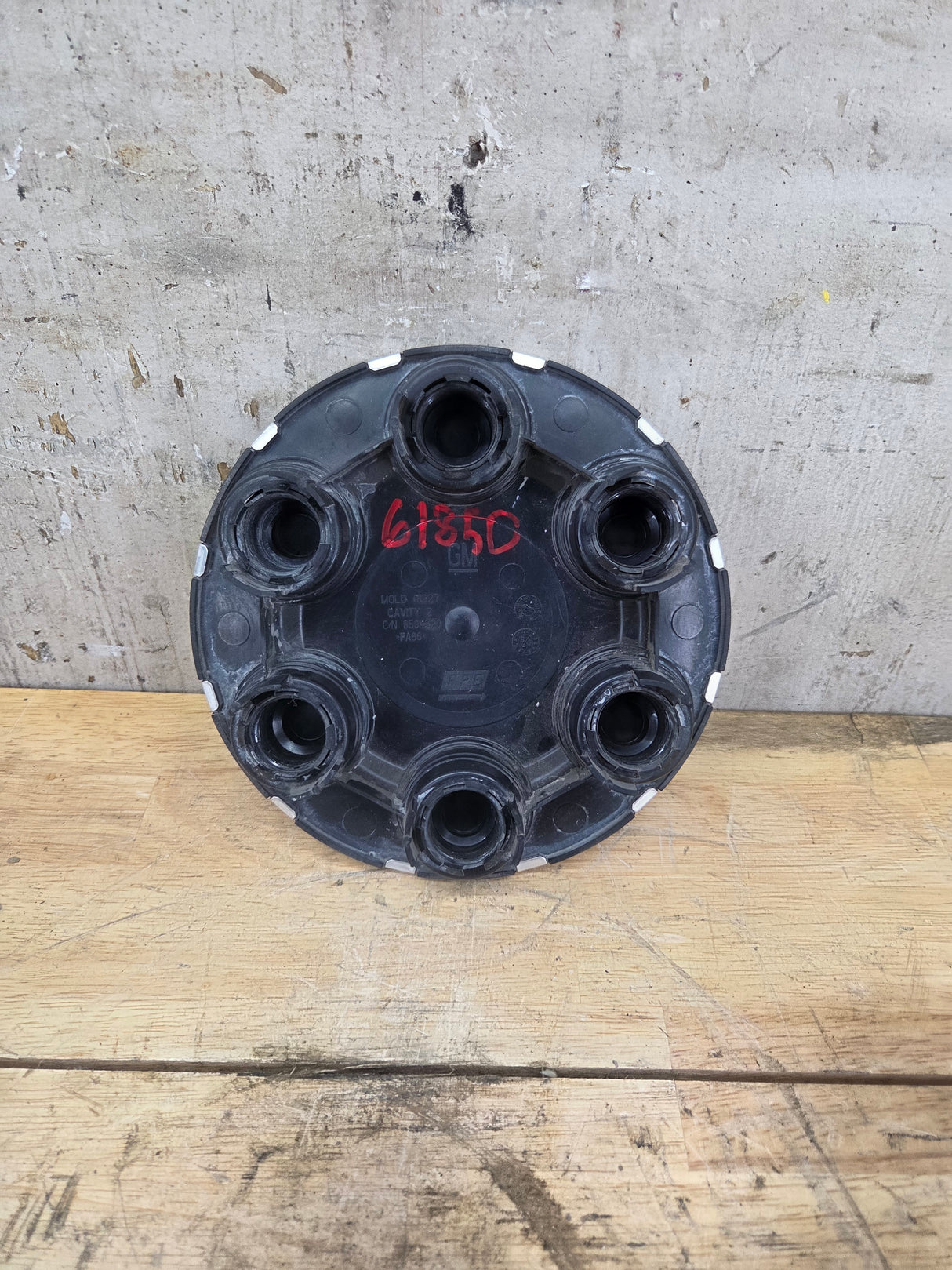2004-2007 Chevrolet Silverado 1500 Tahoe Suburban 17" Wheel Center Hub Cap 9594520