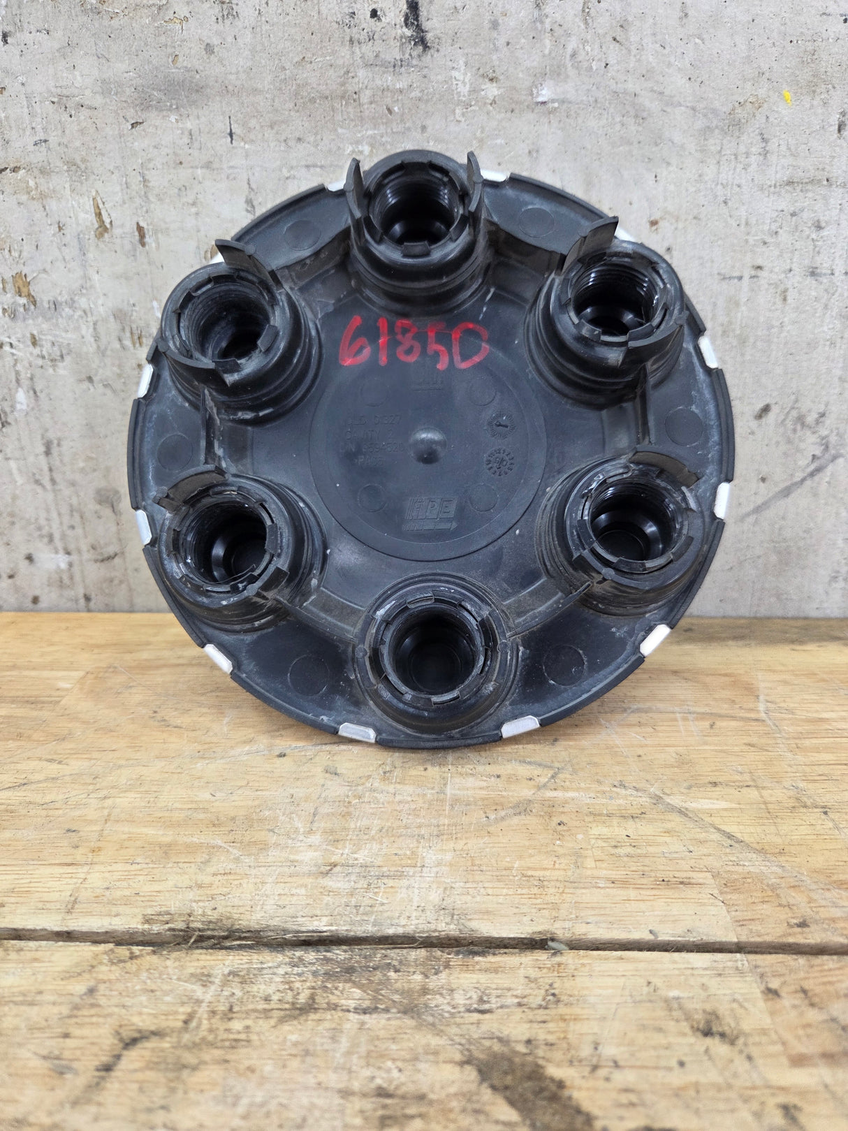 2004-2007 Chevrolet Silverado 1500 Tahoe Suburban 17" Wheel Center Hub Cap 9594520