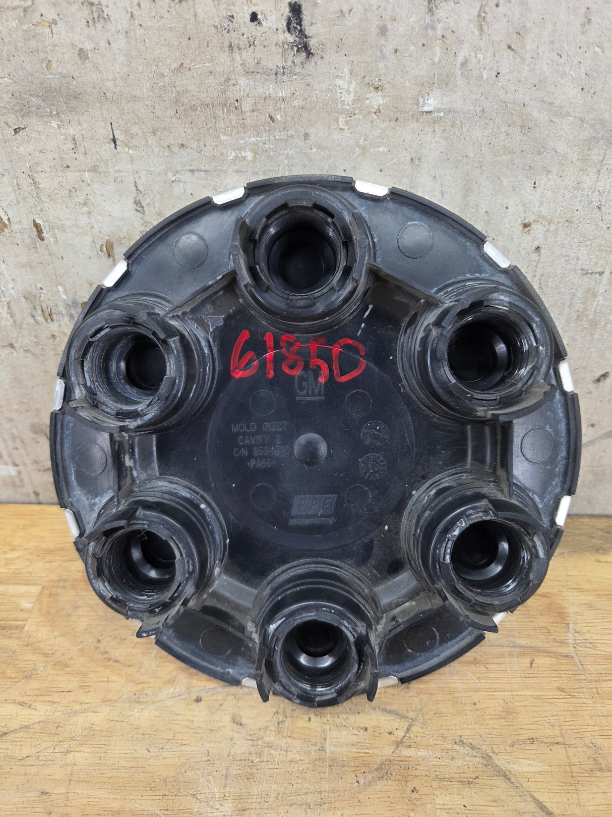 2004-2007 Chevrolet Silverado 1500 Tahoe Suburban 17" Wheel Center Hub Cap 9594520
