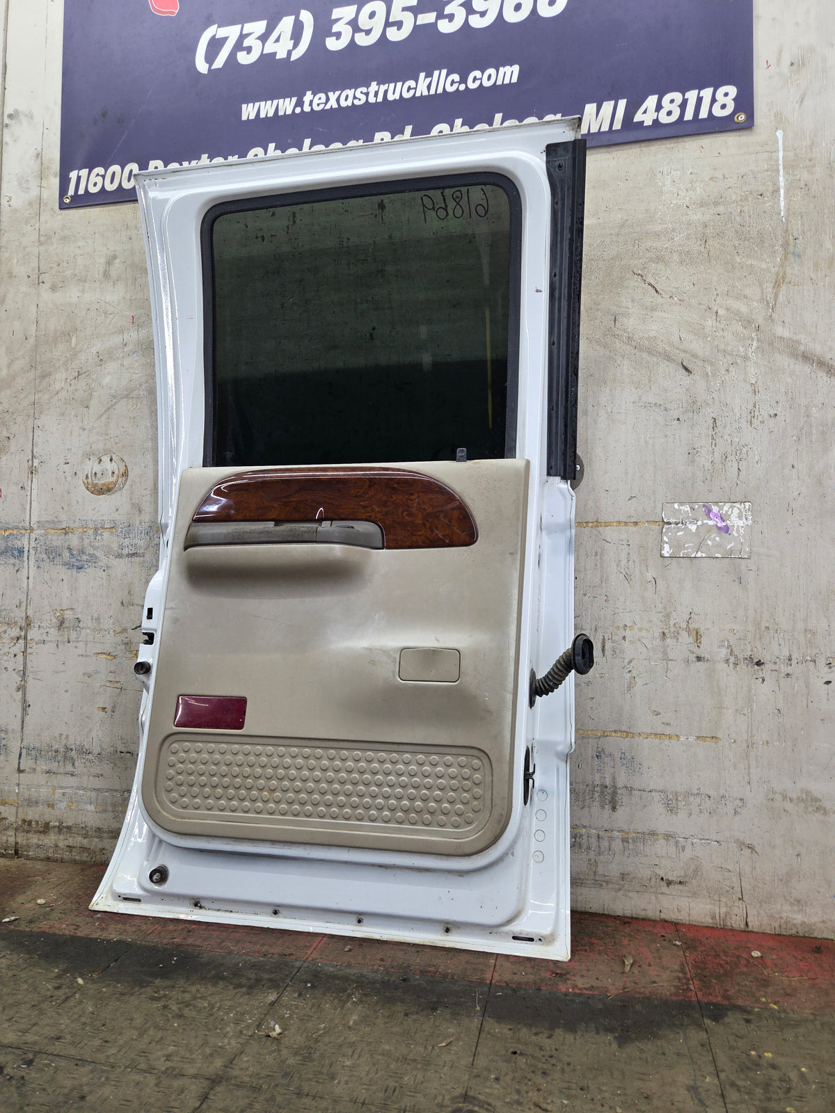 1999-2007 Ford Super Duty LH Driver Side Rear Crew Cab Door F250 F350 F450 F550