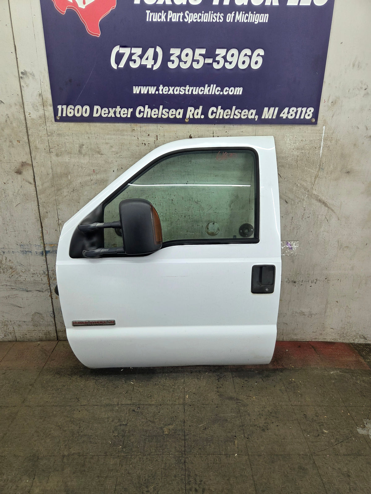 1999-2007 Ford Super Duty LH Driver Side Front Door F250 F350 F450 F550