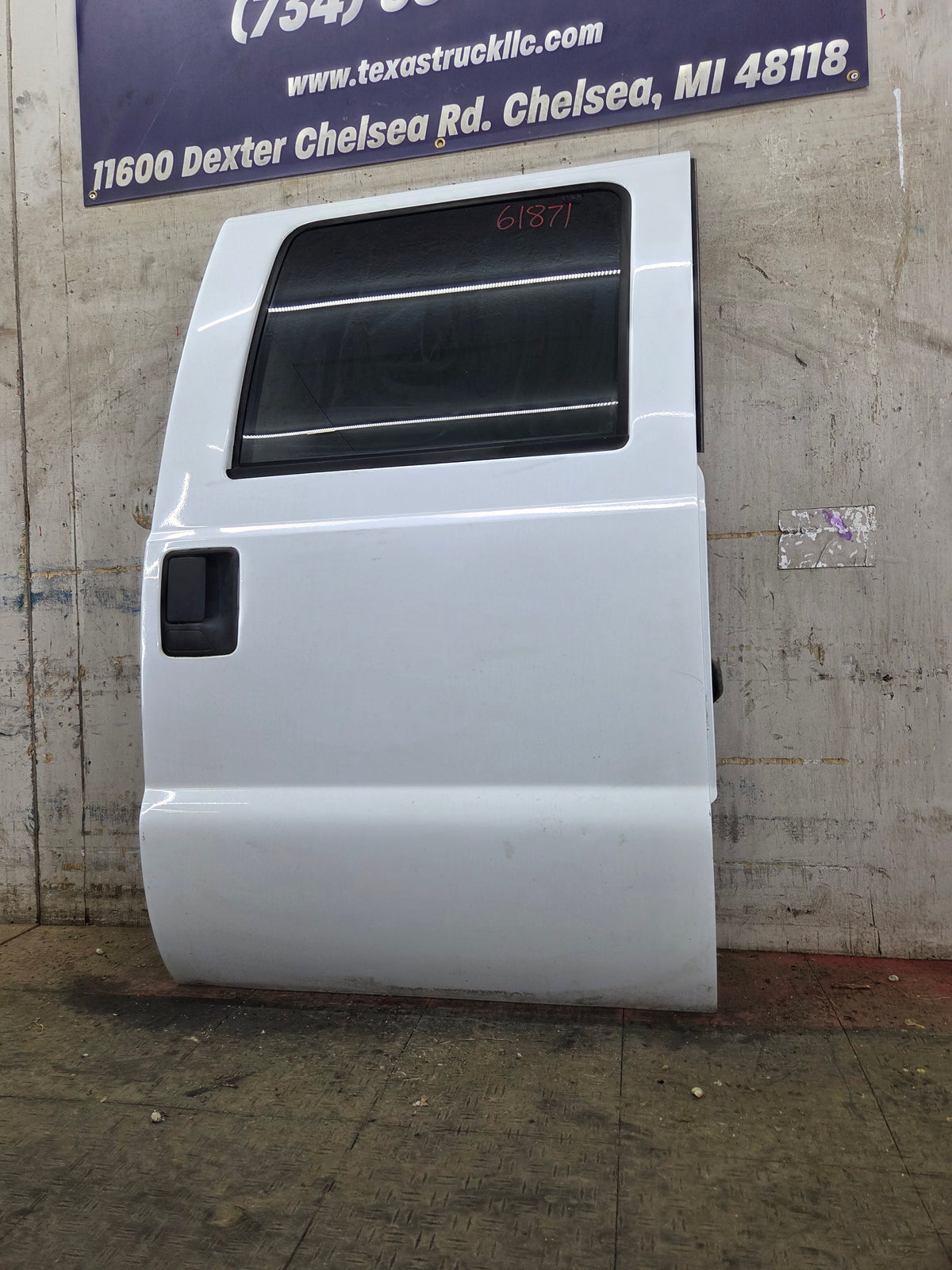 1999-2007 Ford Super Duty RH Passenger Side Rear Crew Cab Door F250 F350 F450 F550