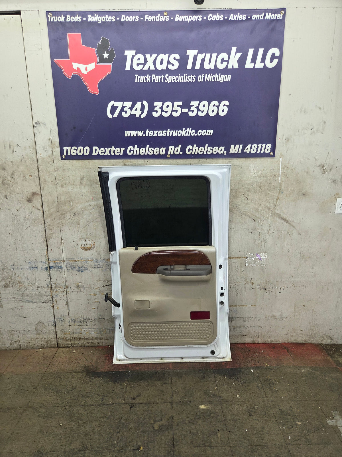 1999-2007 Ford Super Duty RH Passenger Side Rear Crew Cab Door F250 F350 F450 F550