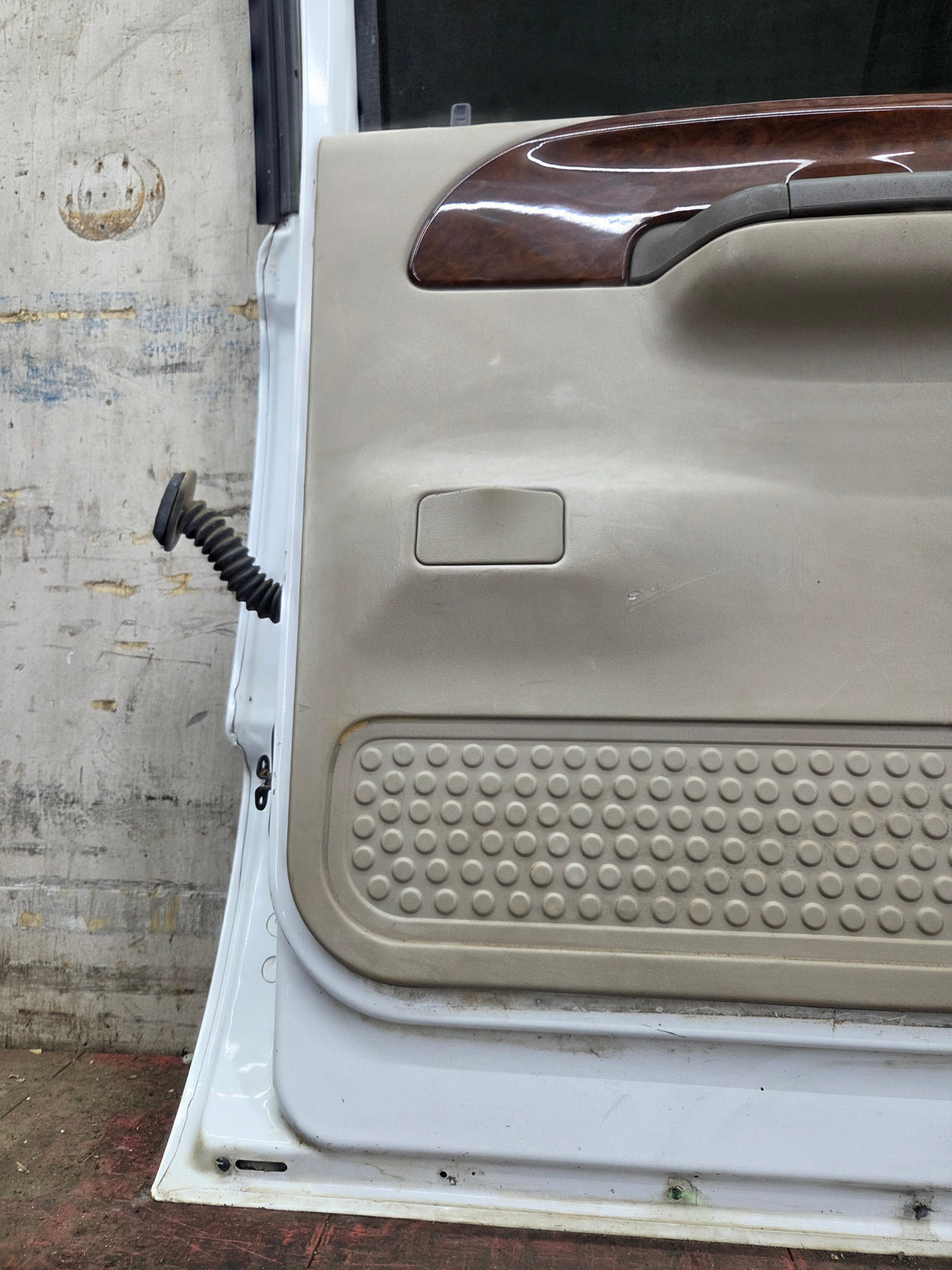 1999-2007 Ford Super Duty RH Passenger Side Rear Crew Cab Door F250 F350 F450 F550
