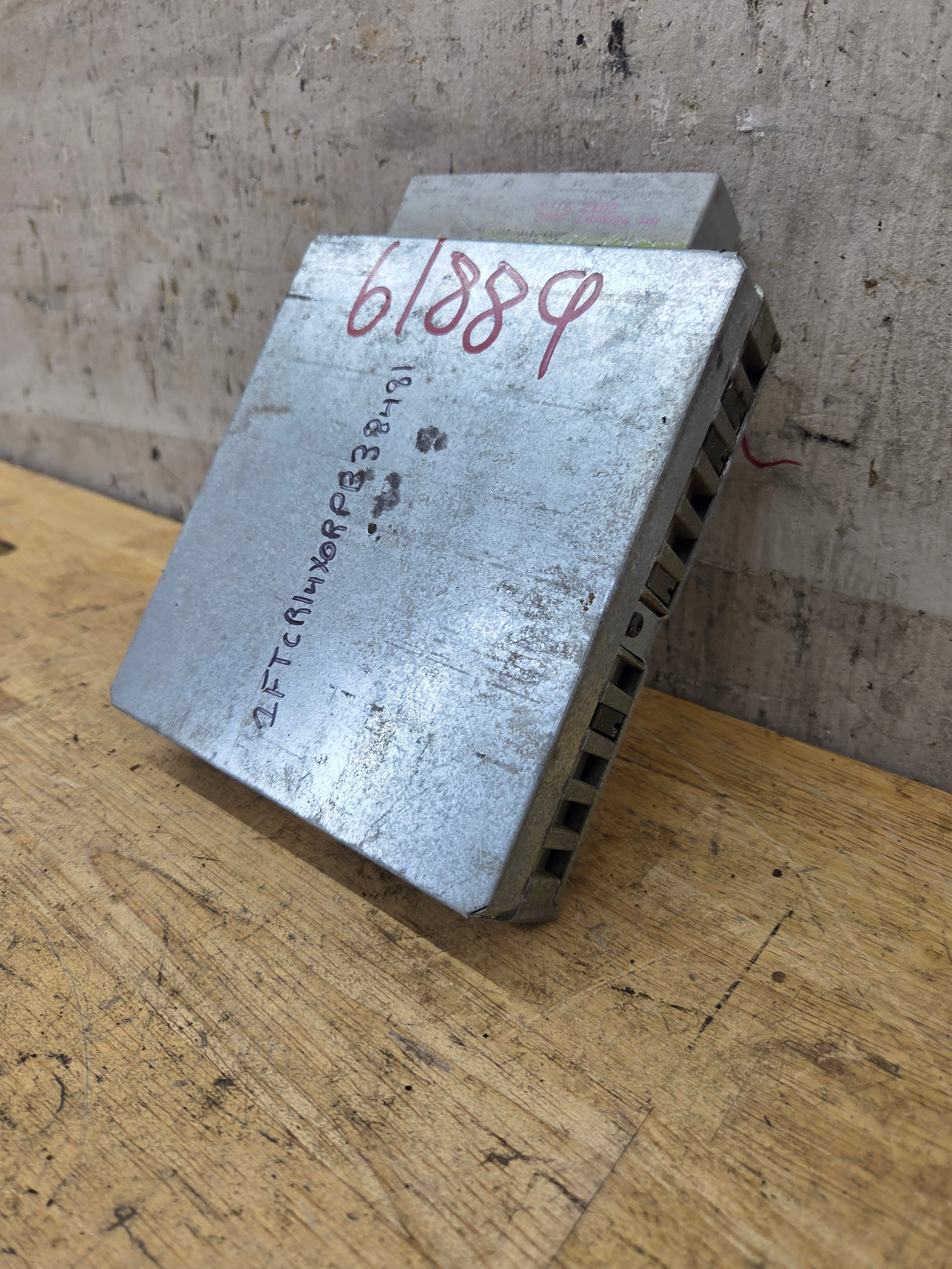 1993-1994 Ford Ranger 4.0L PCM - TUG1 / F47F-12A650-ANB