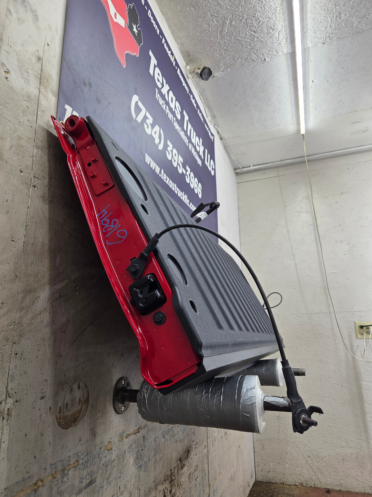 2019-2025 Chevrolet Silverado 1500 Tailgate