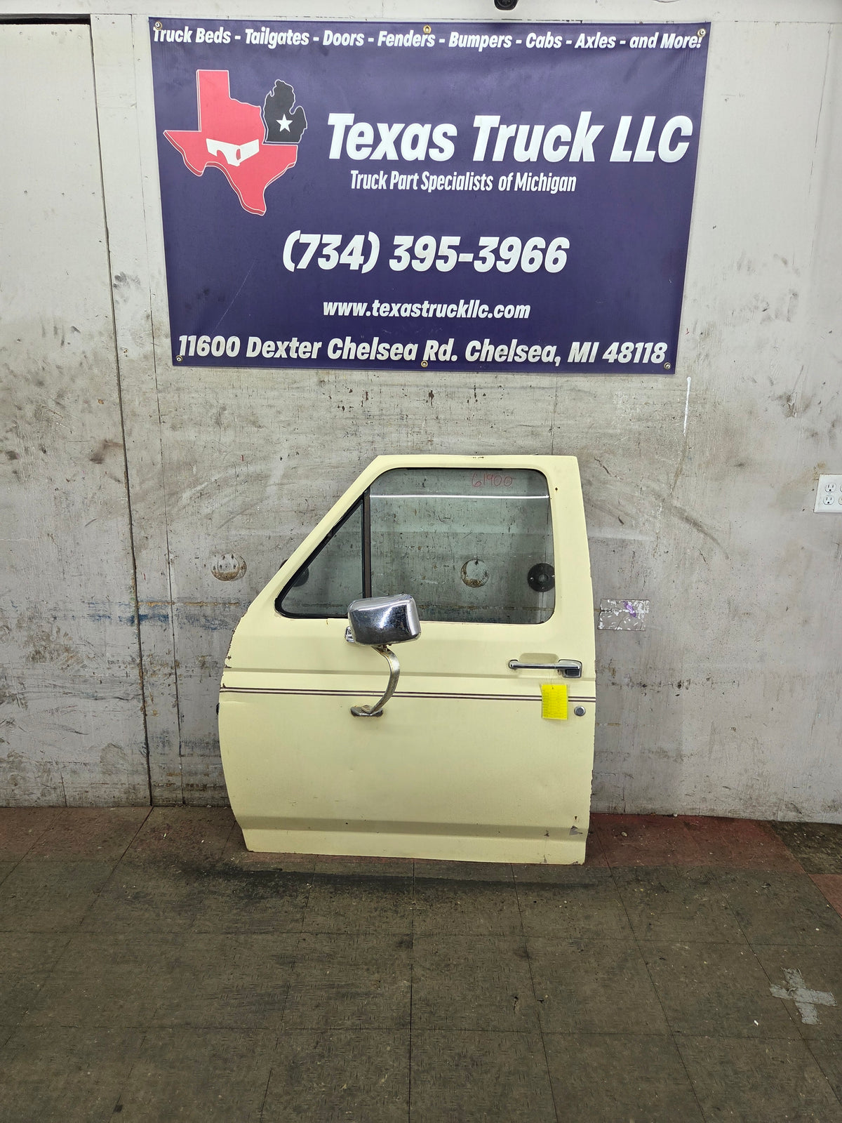 1980-1986 Ford F100 F150 F250 F350 LH Driver Side Front Door