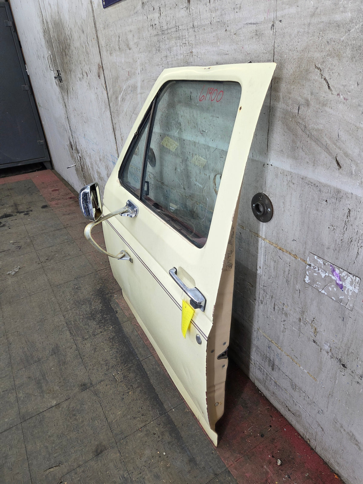 1980-1986 Ford F100 F150 F250 F350 LH Driver Side Front Door