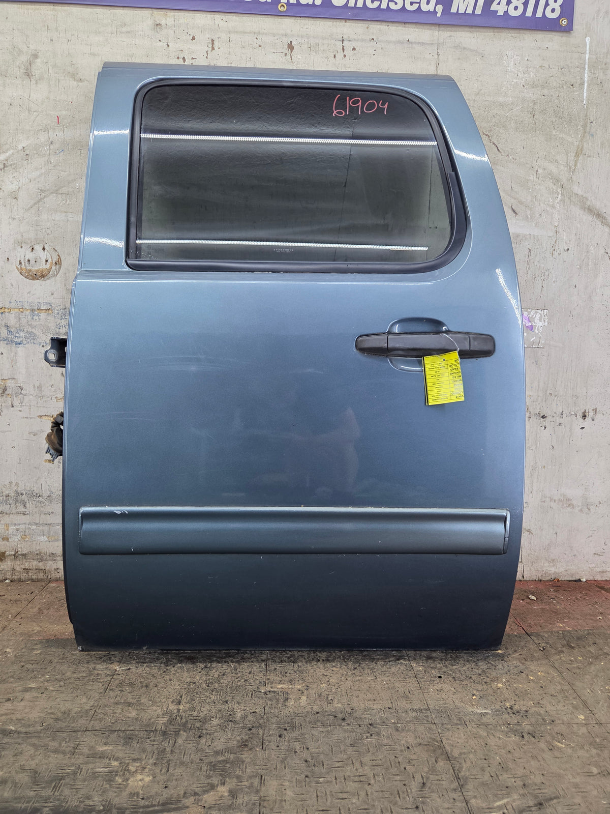2007-2013 Chevrolet Silverado / GMC Sierra 1500 2500 3500 HD Crew Cab LH Driver Side Rear Door