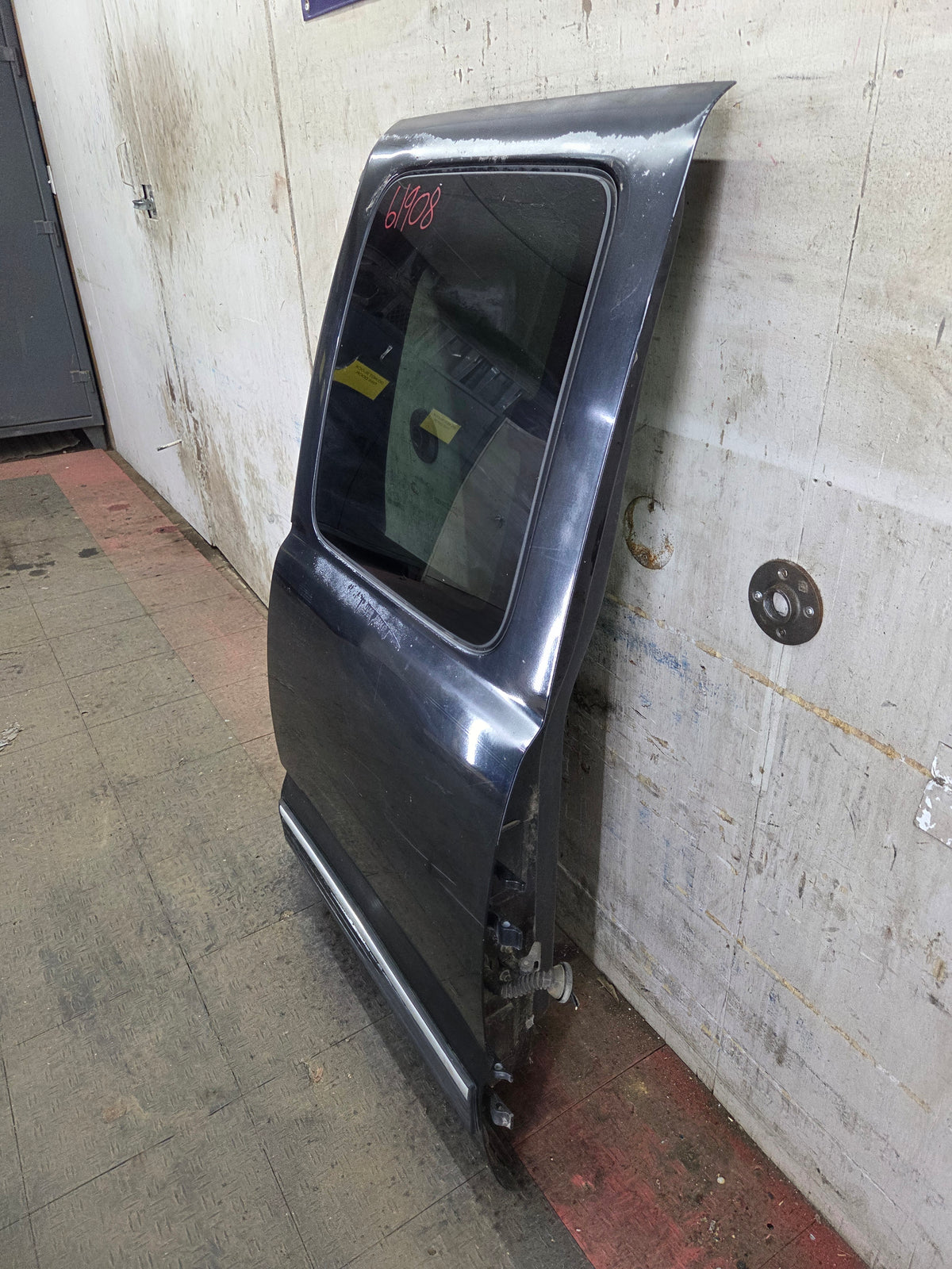1999-2006 Chevrolet Silverado / GMC Sierra 1500 2500 3500 HD Rear Driver Side Extended Cab Rear Door