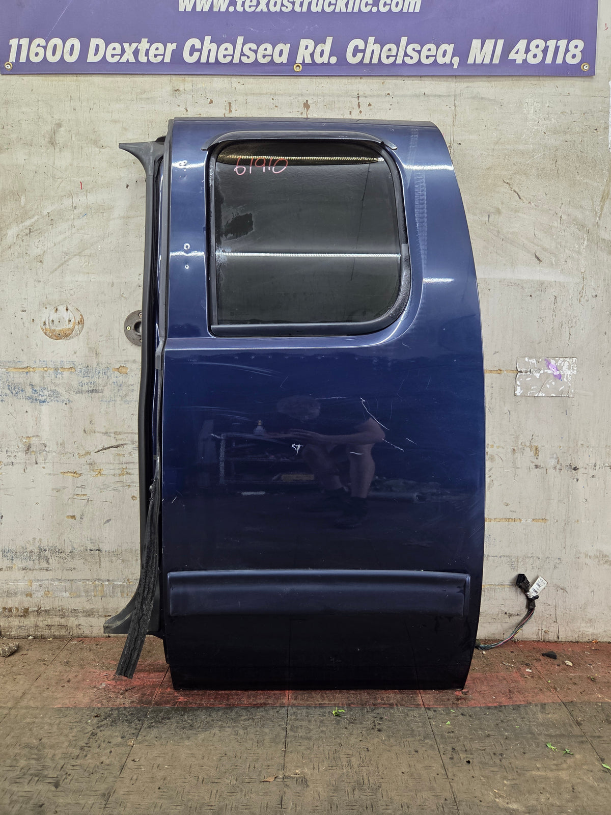 2007-2013 Chevrolet Silverado 1500 2500 3500 HD Driver Side Extended Cab LH Rear Door