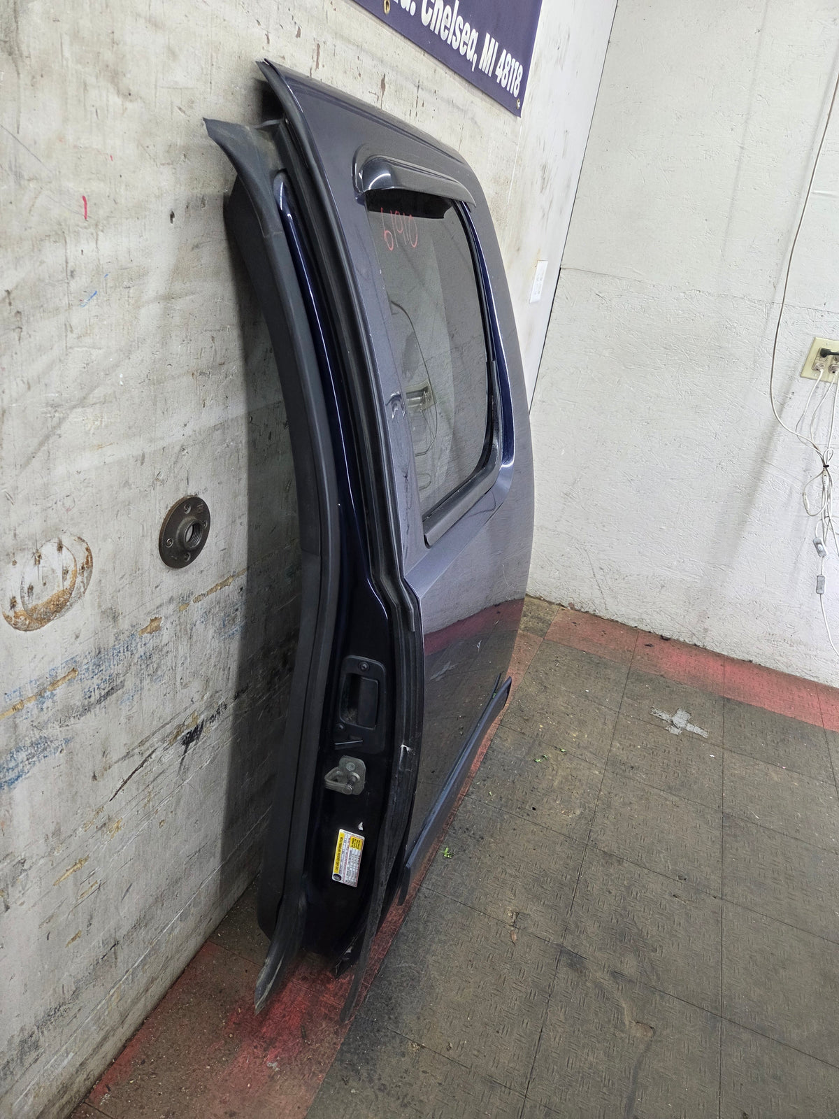 2007-2013 Chevrolet Silverado 1500 2500 3500 HD Driver Side Extended Cab LH Rear Door