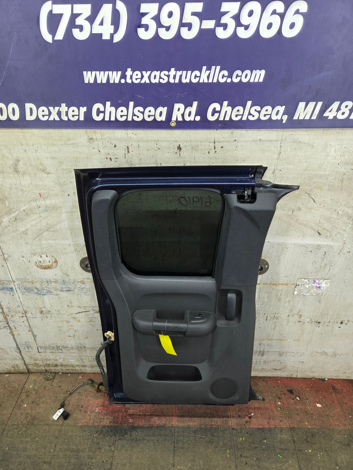 2007-2013 Chevrolet Silverado 1500 2500 3500 HD Driver Side Extended Cab LH Rear Door