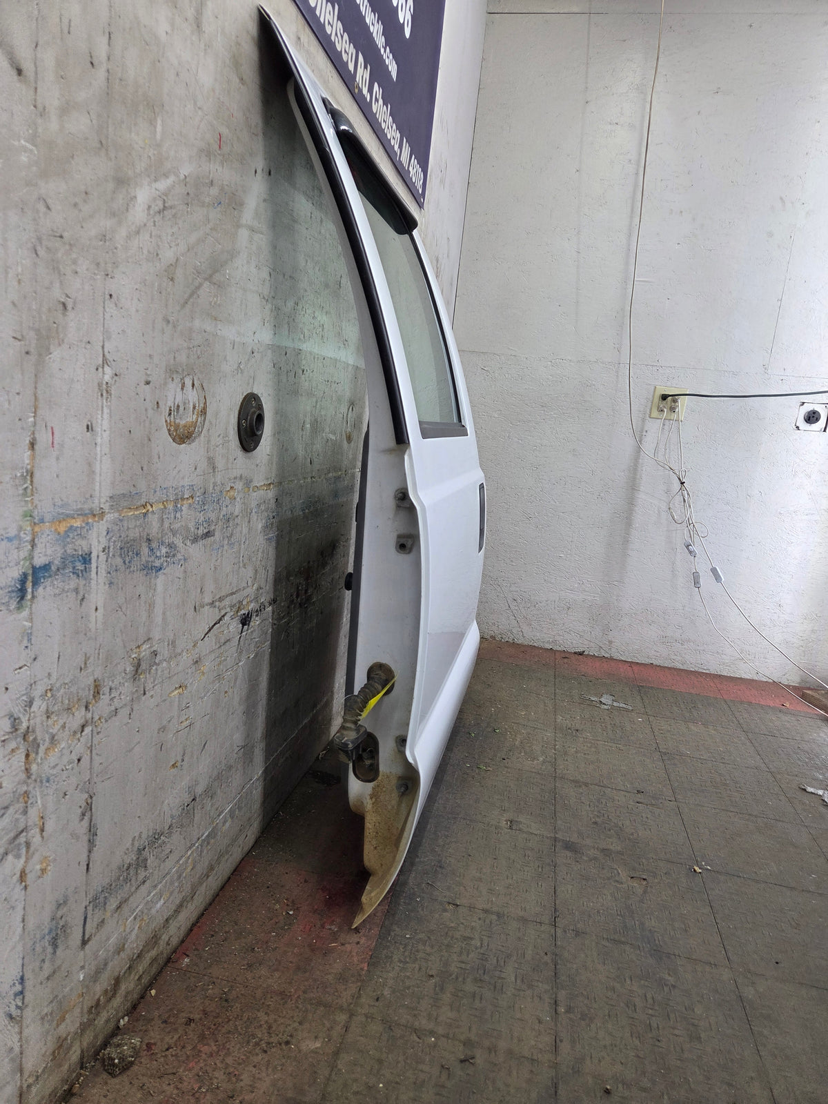2012-2016 Ford Super Duty Driver Rear Door LH Crew Cab F250 F350 F450 F550