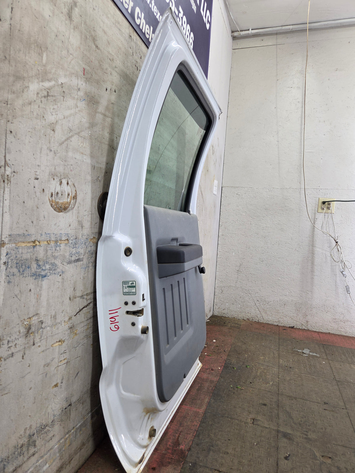 2012-2016 Ford Super Duty Driver Rear Door LH Crew Cab F250 F350 F450 F550