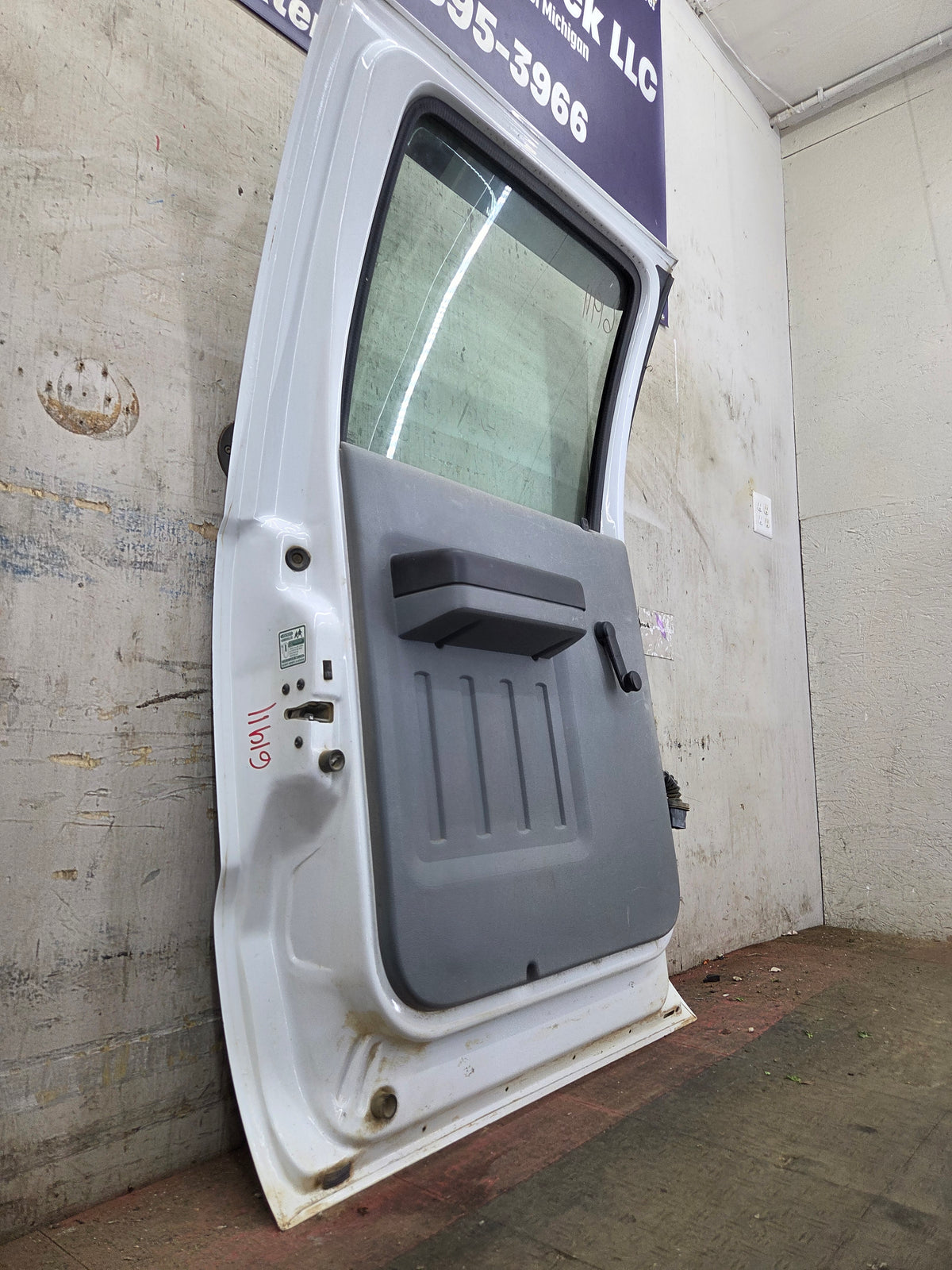 2012-2016 Ford Super Duty Driver Rear Door LH Crew Cab F250 F350 F450 F550