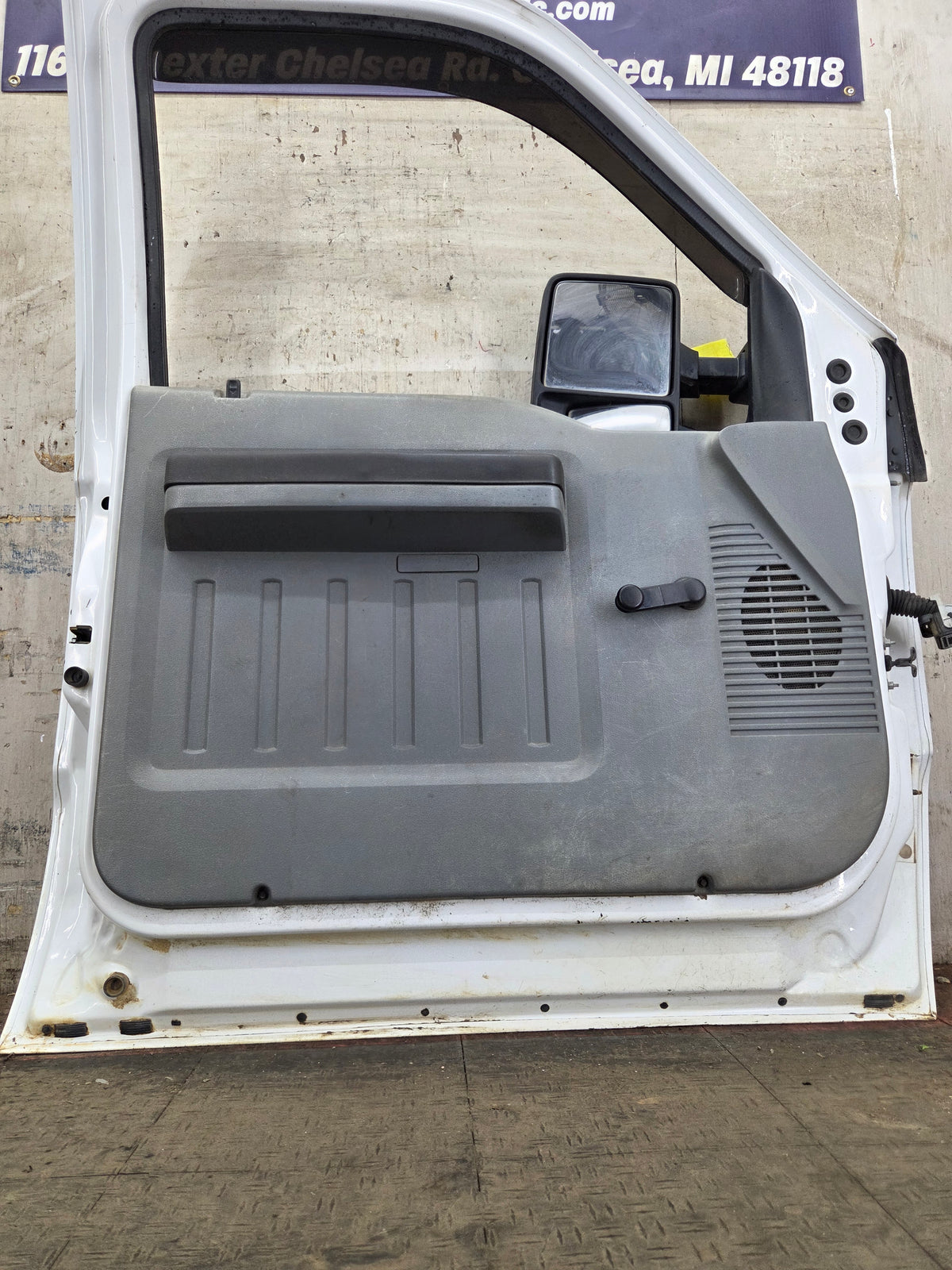 2012-2016 Ford Super Duty LH Driver Side Front Door F250 F350 F450 F550