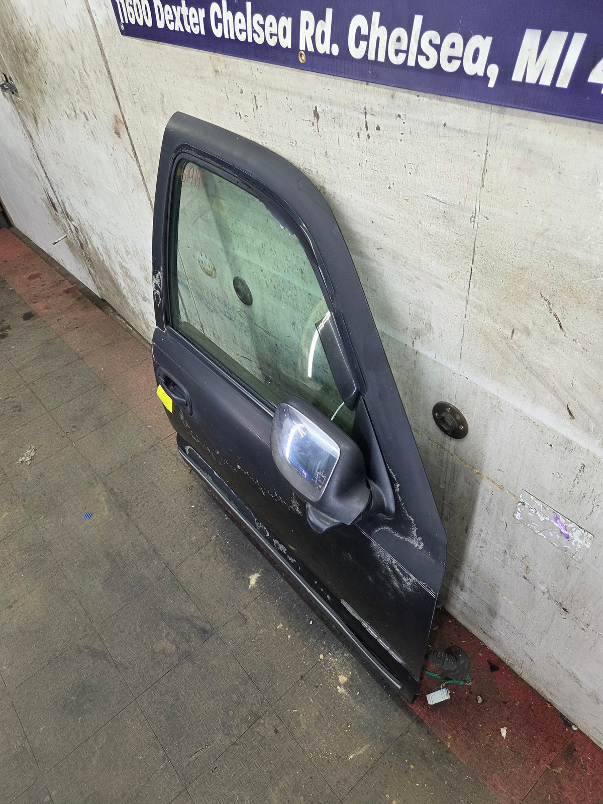 1999-2006 Chevrolet Silverado / GMC Sierra 1500 2500 3500 HD Front Passenger side Door RH