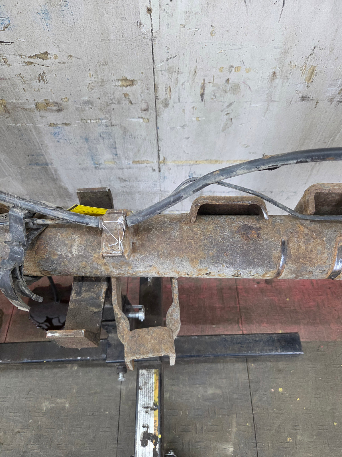 1999-2006 Chevrolet Silverado GMC Sierra 1500 3.23 Rear Axle