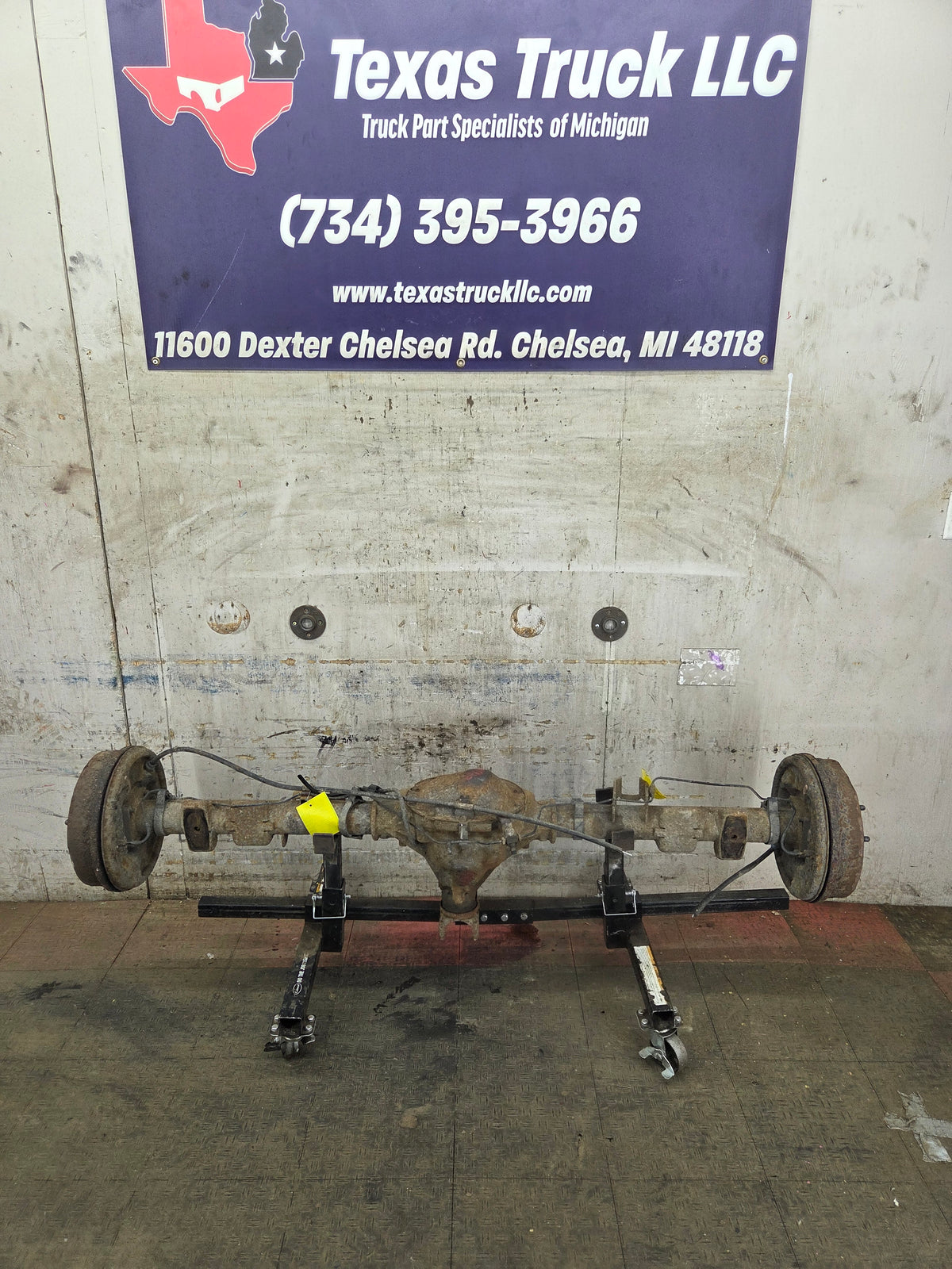 1999-2006 Chevrolet Silverado GMC Sierra 1500 3.23 Rear Axle