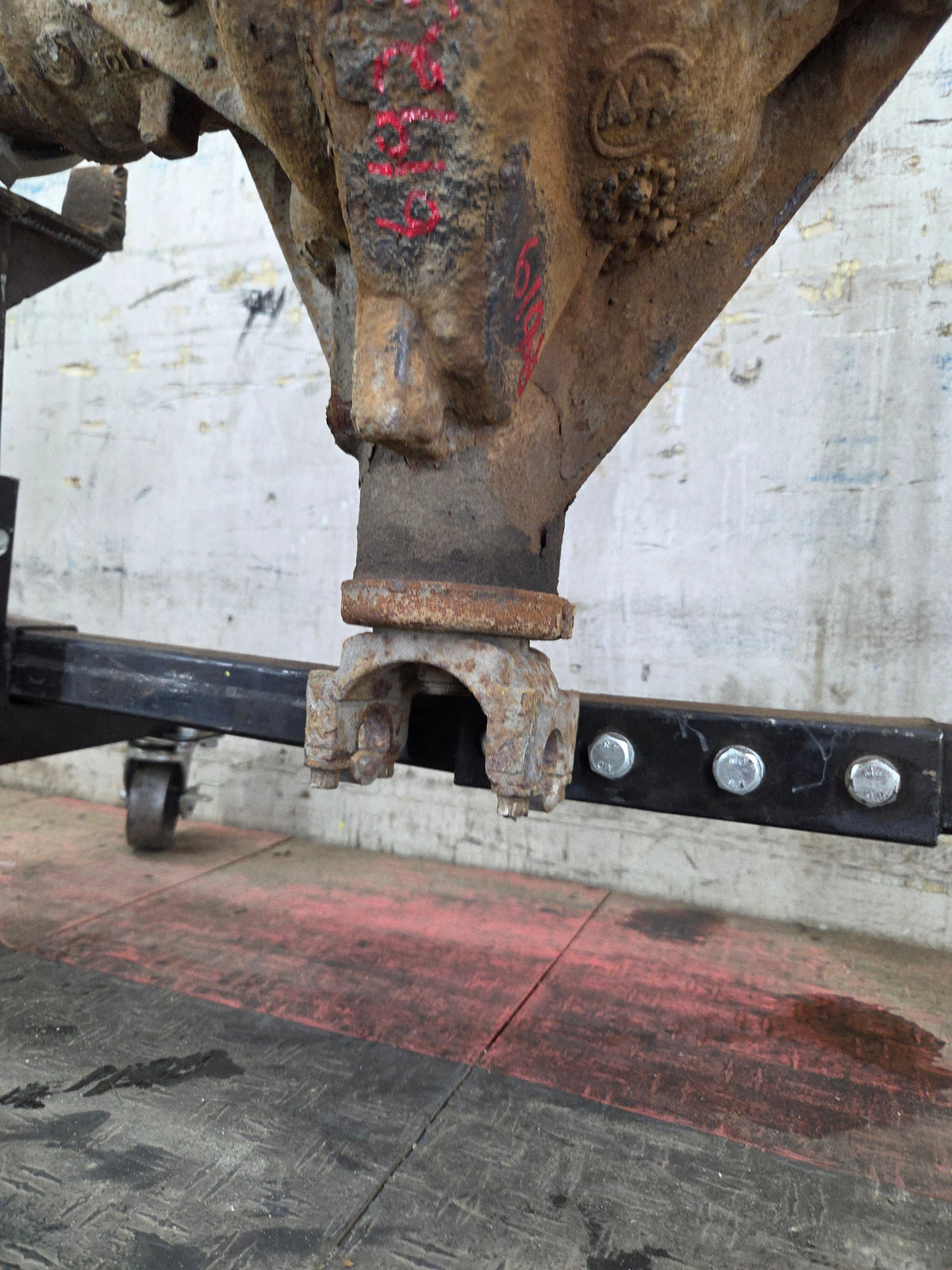 1999-2006 Chevrolet Silverado GMC Sierra 1500 3.23 Rear Axle