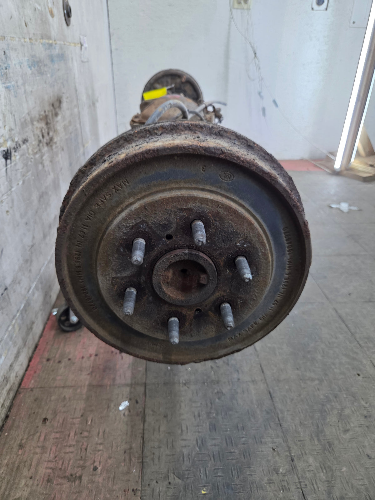 1999-2006 Chevrolet Silverado GMC Sierra 1500 3.23 Rear Axle
