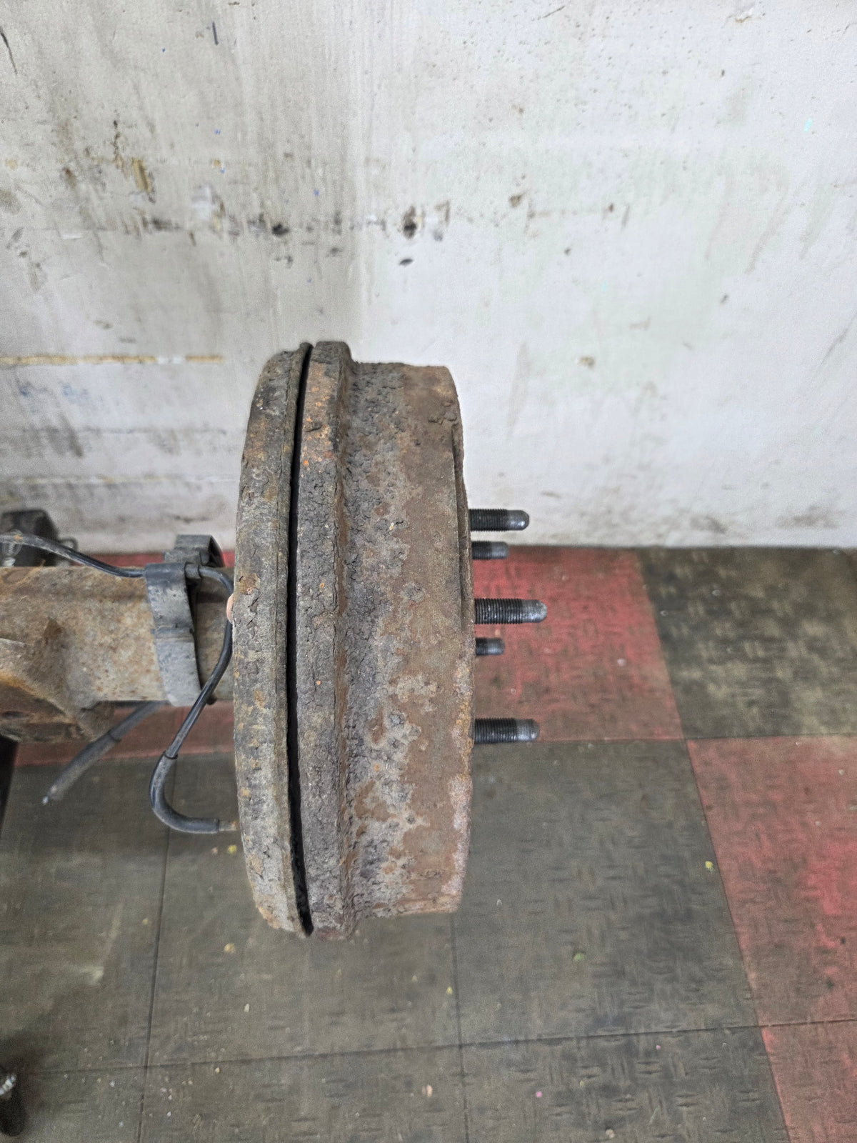1999-2006 Chevrolet Silverado GMC Sierra 1500 3.23 Rear Axle