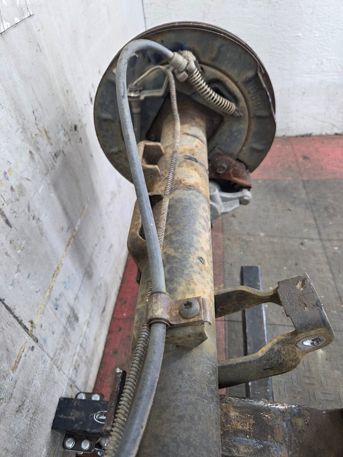 1999-2006 Chevrolet Silverado GMC Sierra 1500 3.73 Rear Axle