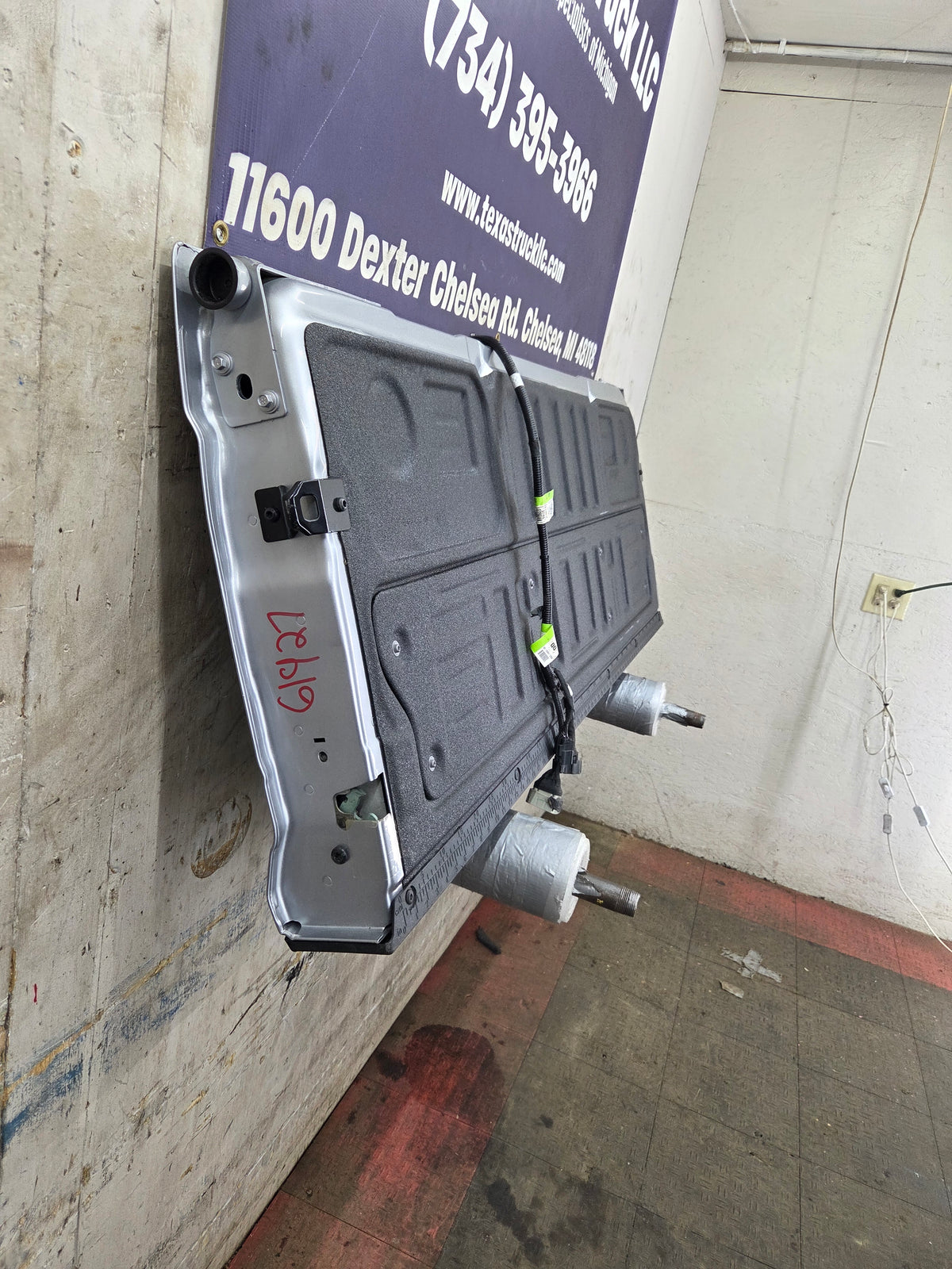 2023-2025 Ford F250 F350 F450 F550 Super Duty Tailgate