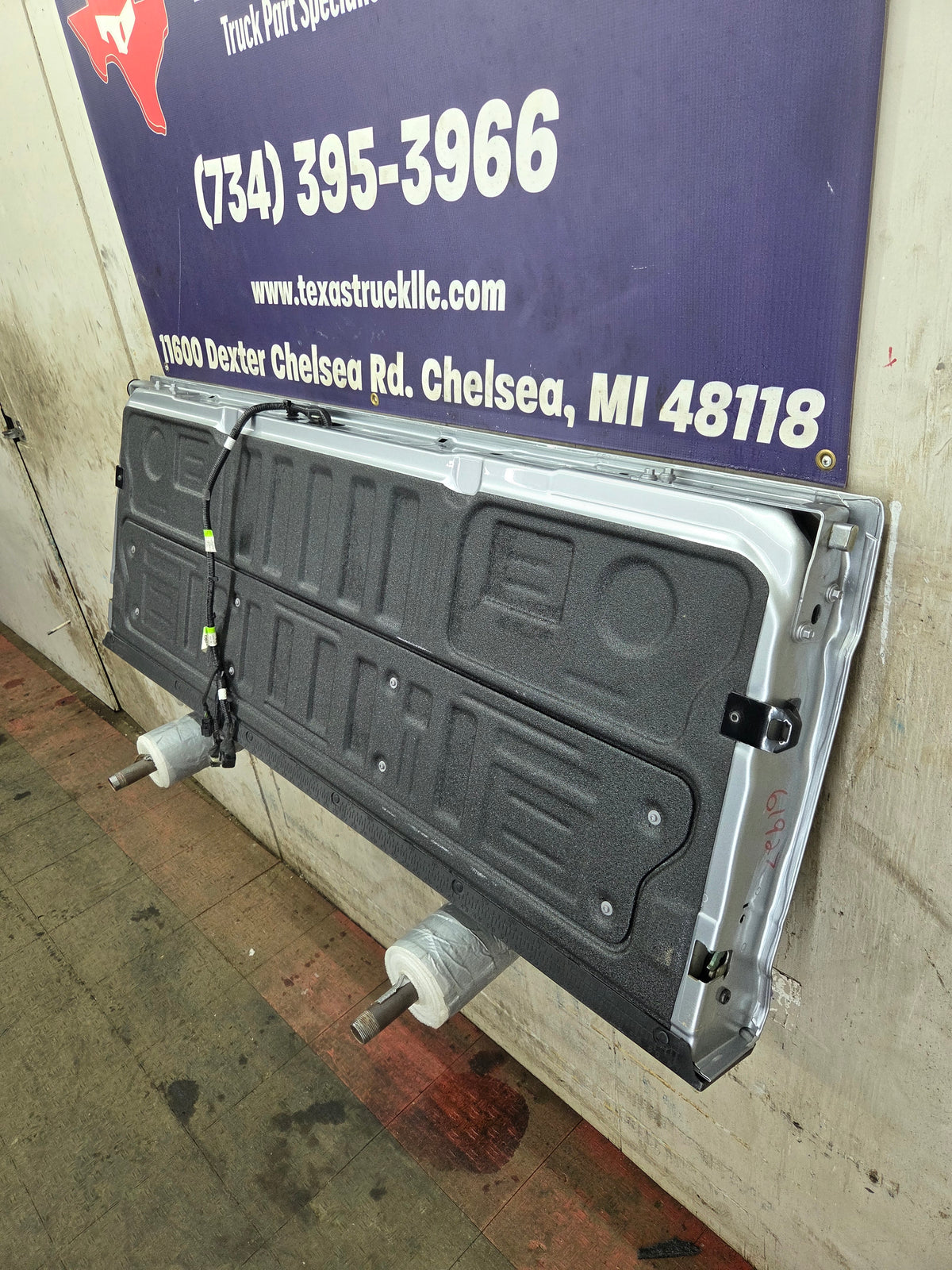 2023-2025 Ford F250 F350 F450 F550 Super Duty Tailgate