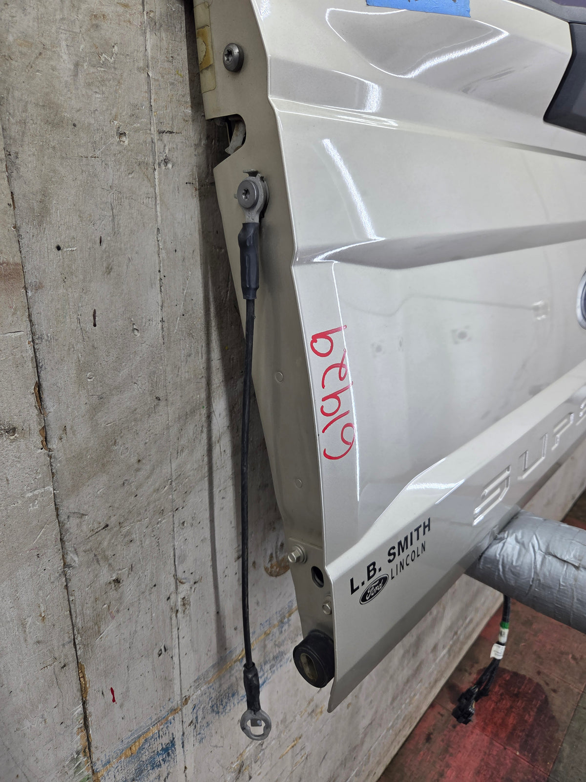 2017-2022 Ford F250 F350 F450 F550 Super Duty Tailgate