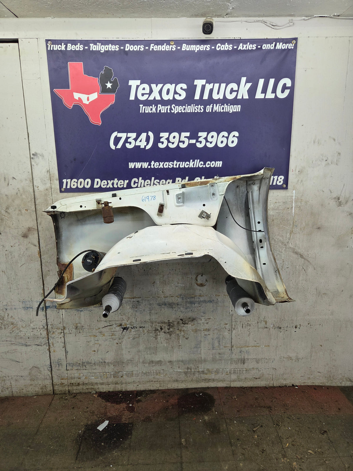1981-1993 Dodge Ram 1st Gen RH Passenger Side Front Fender W150 W250 W350 D150 D250 D350 Ramcharger