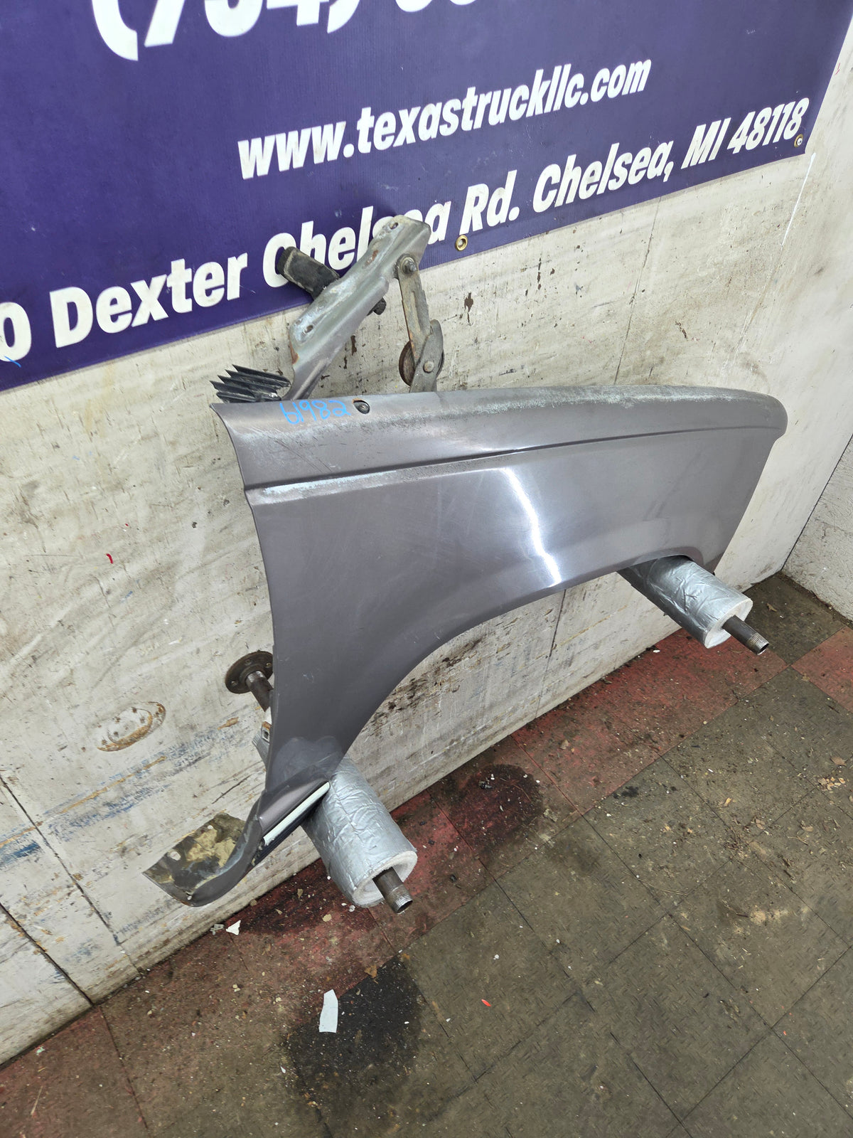1988-1998 Chevrolet / GMC 1500 2500 3500 Right Hand Passenger Side Front Fender