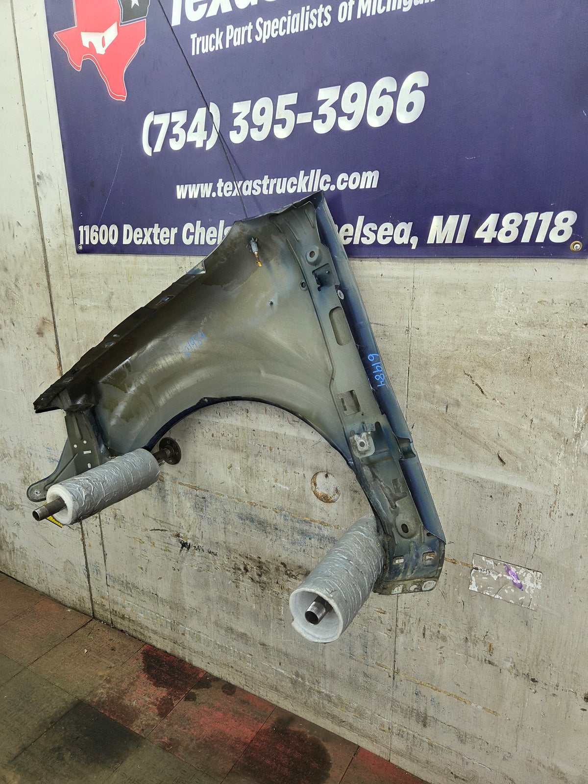 2004-2008 Ford F150 RH Passenger Fender