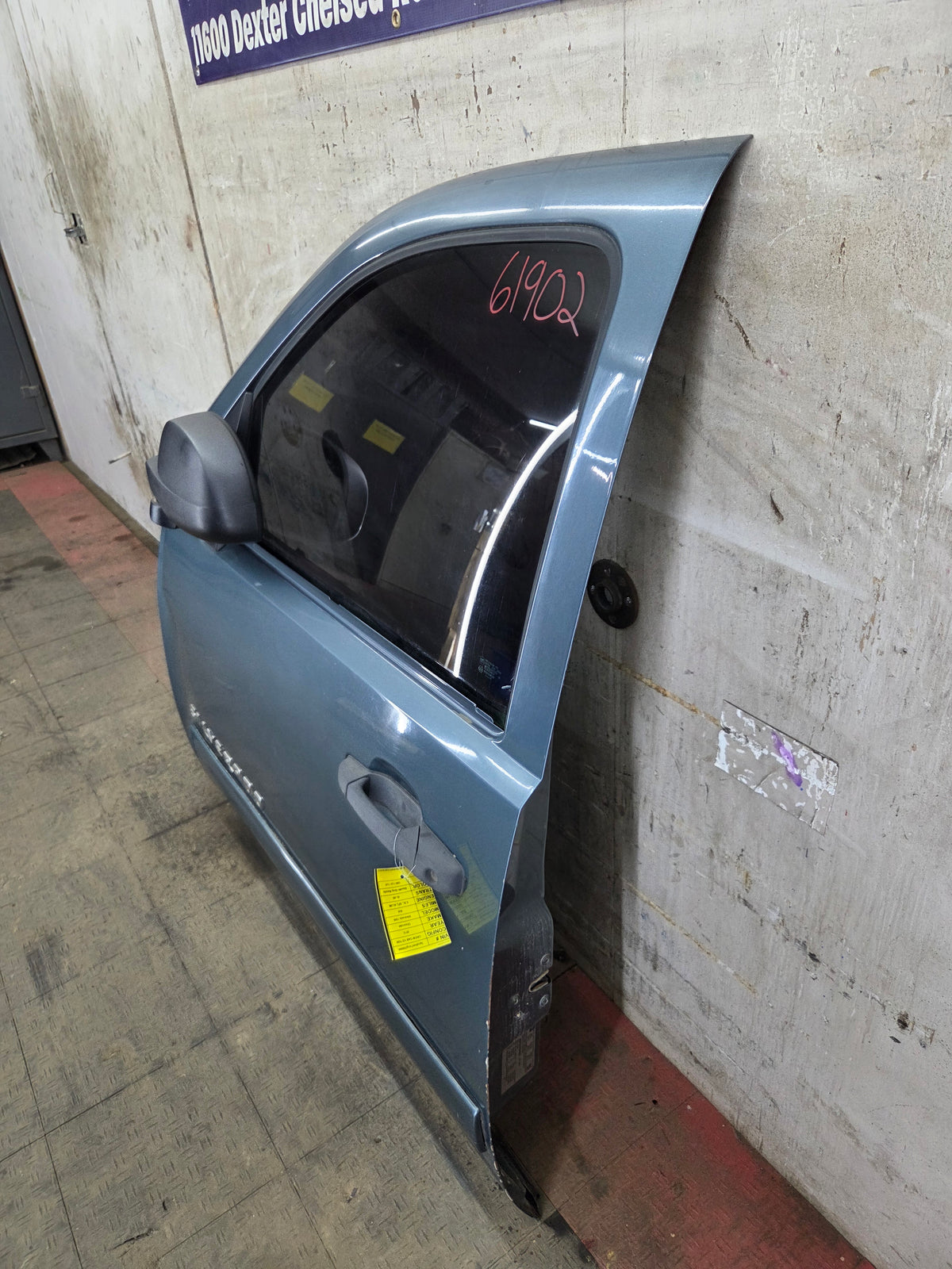 2007-2013 Chevrolet Silverado / GMC Sierra 1500 2500 3500 HD LH Front Driver Side Door
