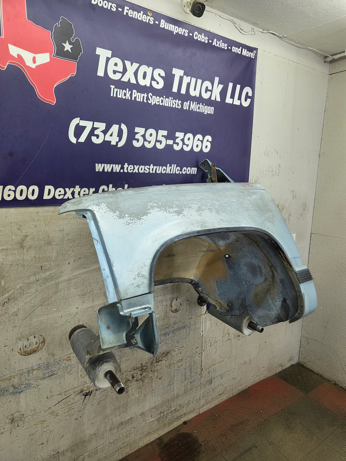 1988-1998 Chevrolet / GMC 1500 2500 3500 Left Hand Driver Side Front Fender