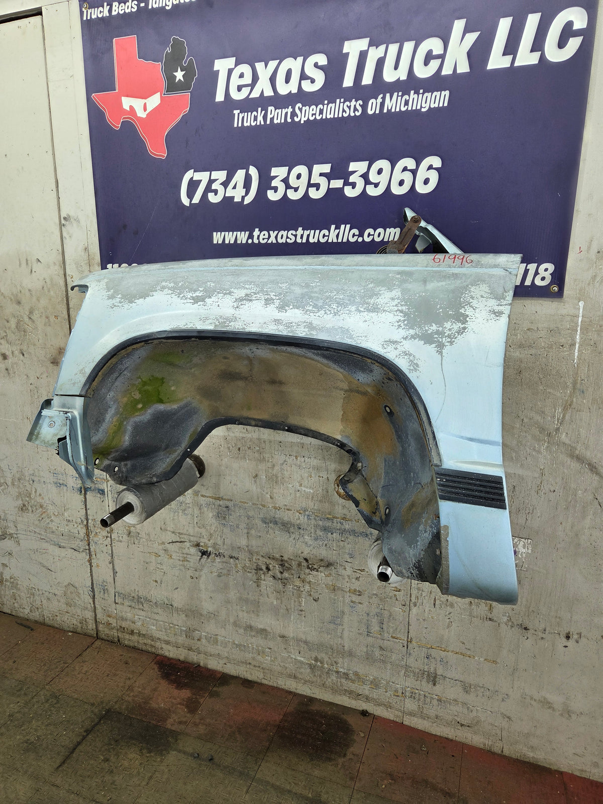 1988-1998 Chevrolet / GMC 1500 2500 3500 Left Hand Driver Side Front Fender