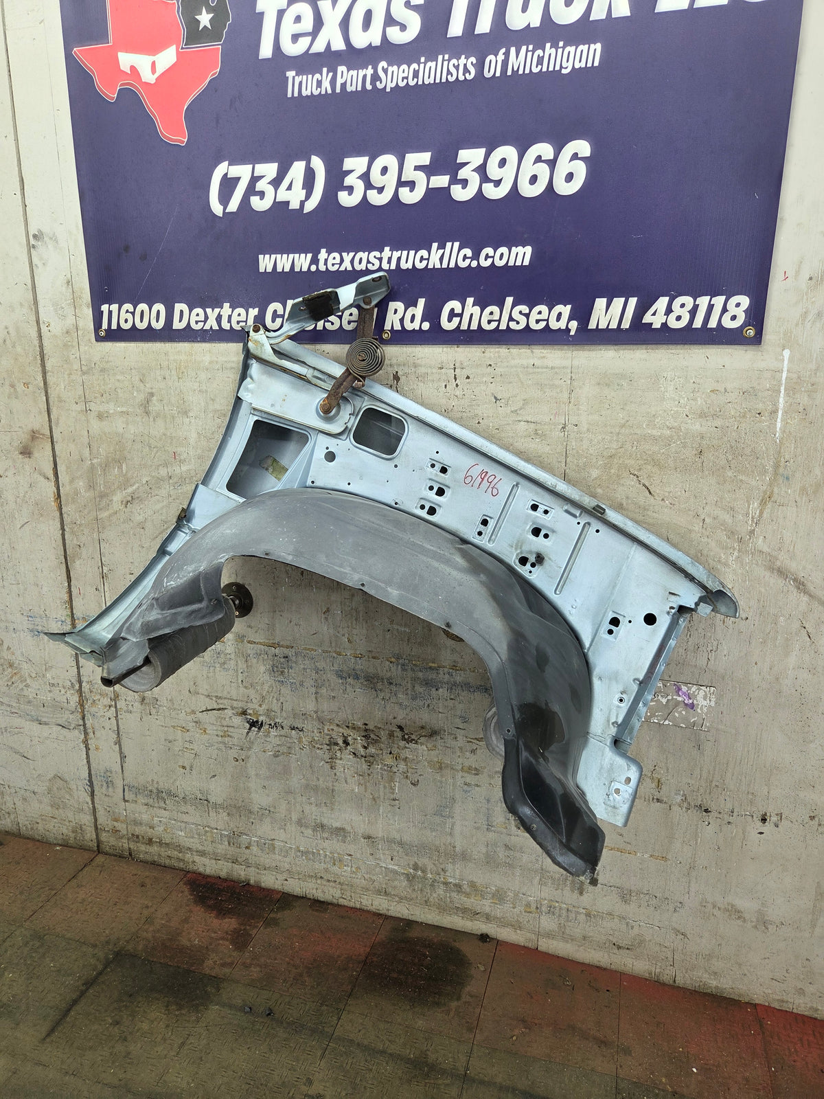 1988-1998 Chevrolet / GMC 1500 2500 3500 Left Hand Driver Side Front Fender