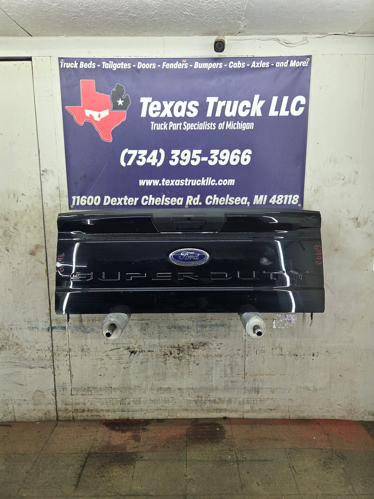 2023-2026 Ford Super Duty F250 F350 F450 F550 Tailgate - Black